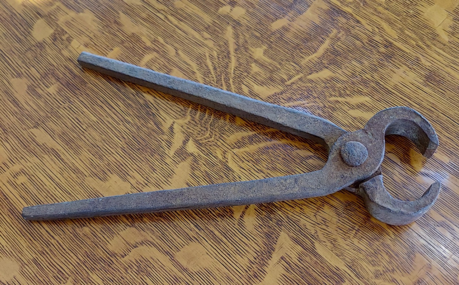13" Vintage Blacksmith Forged Farrier Tool Nipper/ Nail Puller