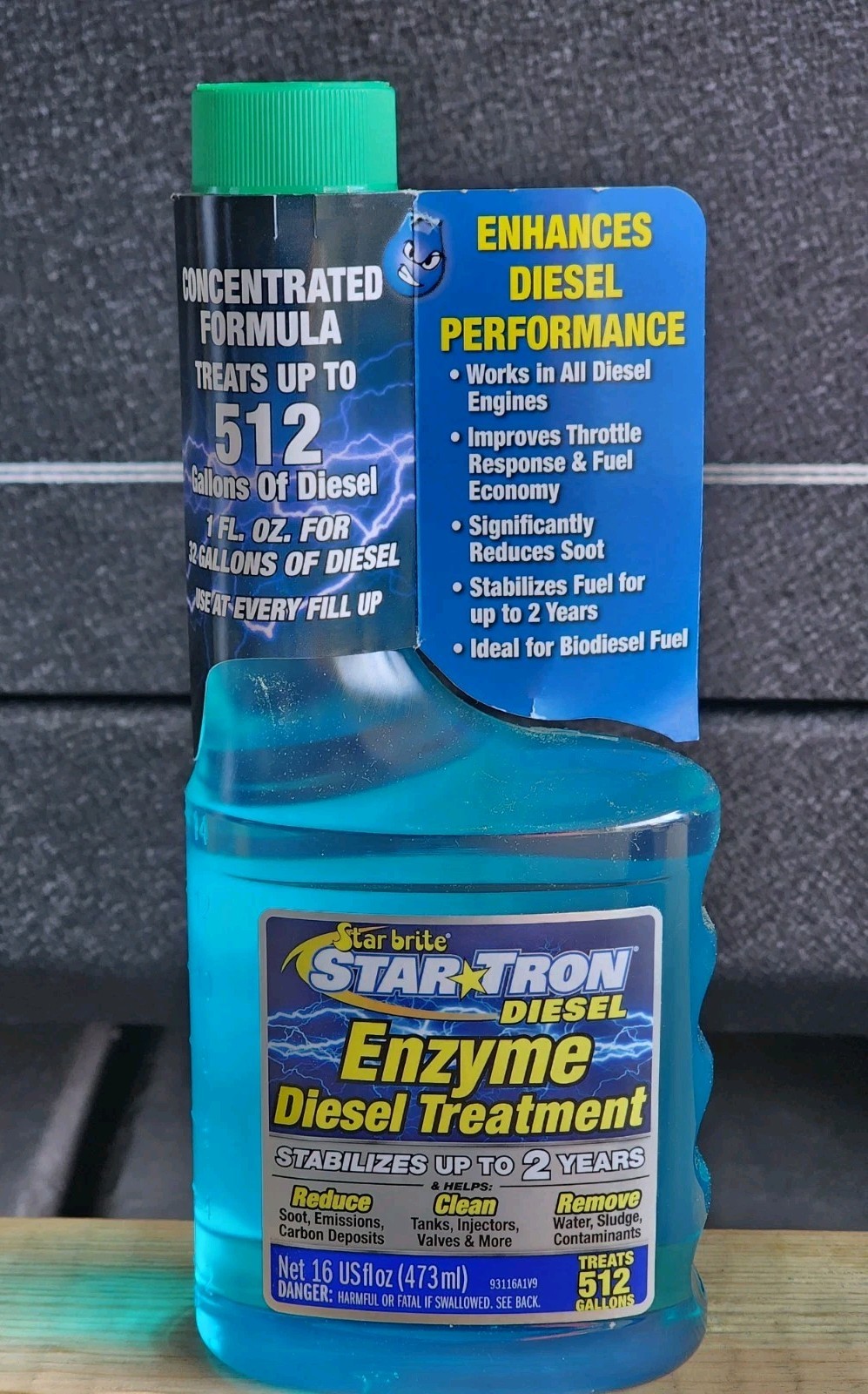 Star Brite 93116 Star Tron Diesel Fuel Treatment 16 oz. Treats 512 Gallons.