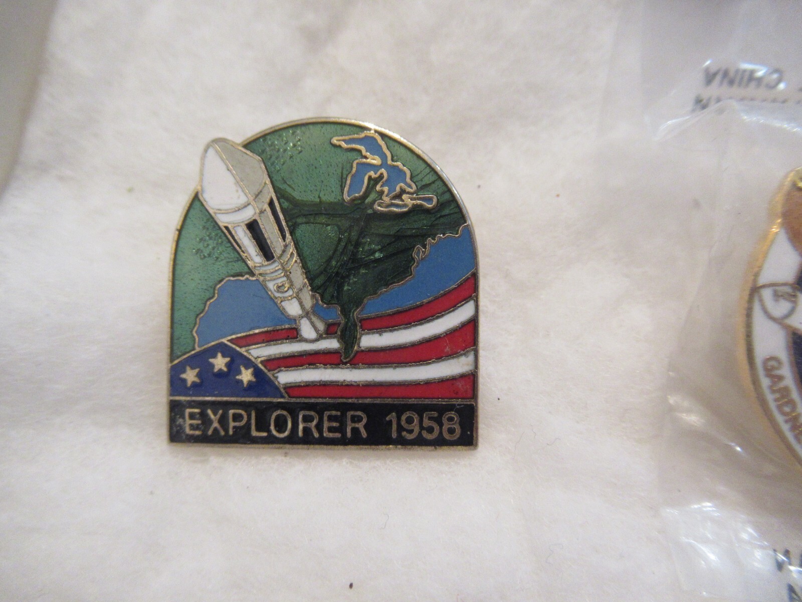 NASA PIN lot of 5 Vintage Space Shuttle Program COLUMBIA CHALLENGER EXPLORER