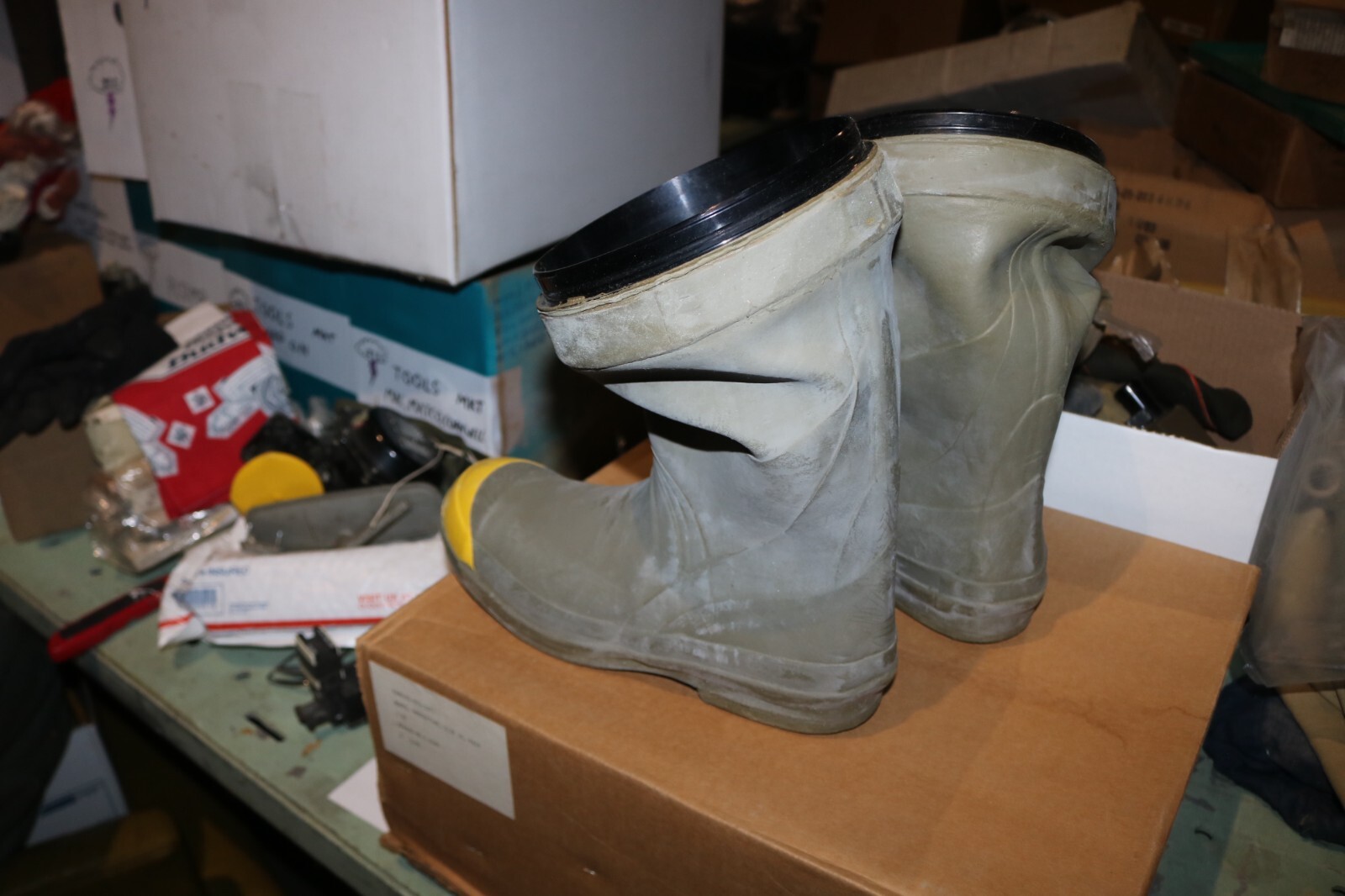 NOS USGI POTMC protective boots M2A1 type II size 10 space boots