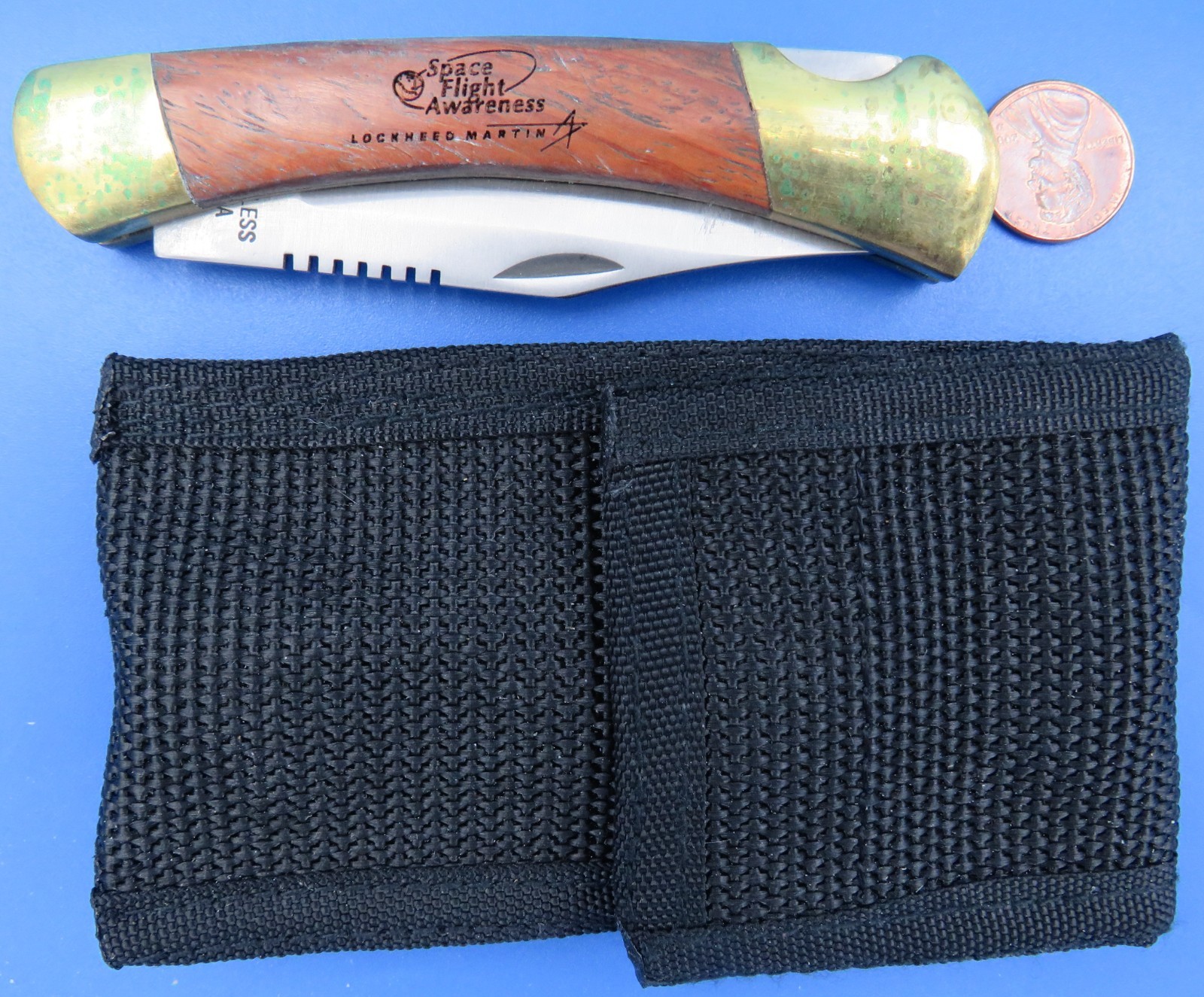NASA Folding KNIFE & CASE vtg Space Flight Awareness / Lockheed Martin