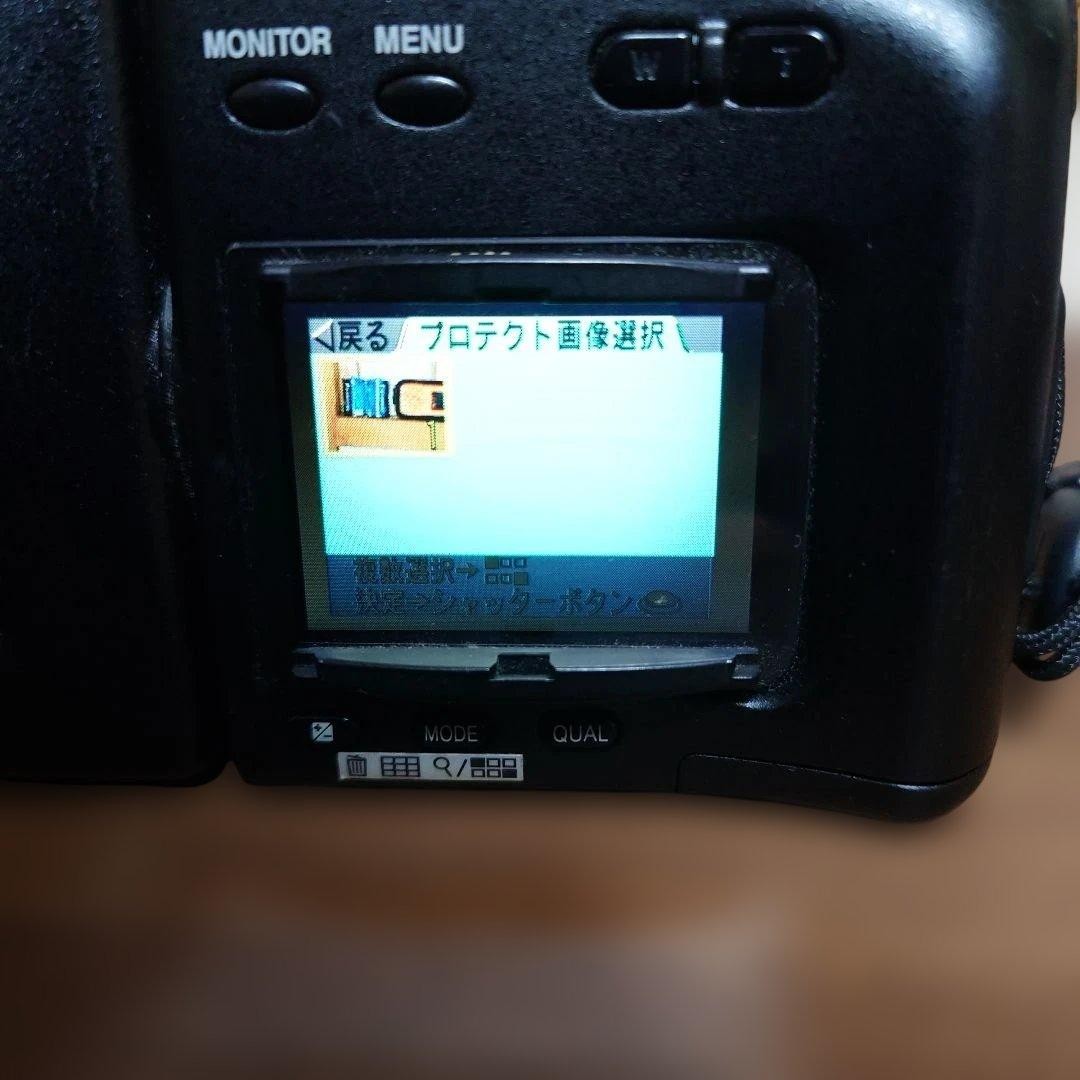 Nikon COOLPIX 950 Digital Camera Console