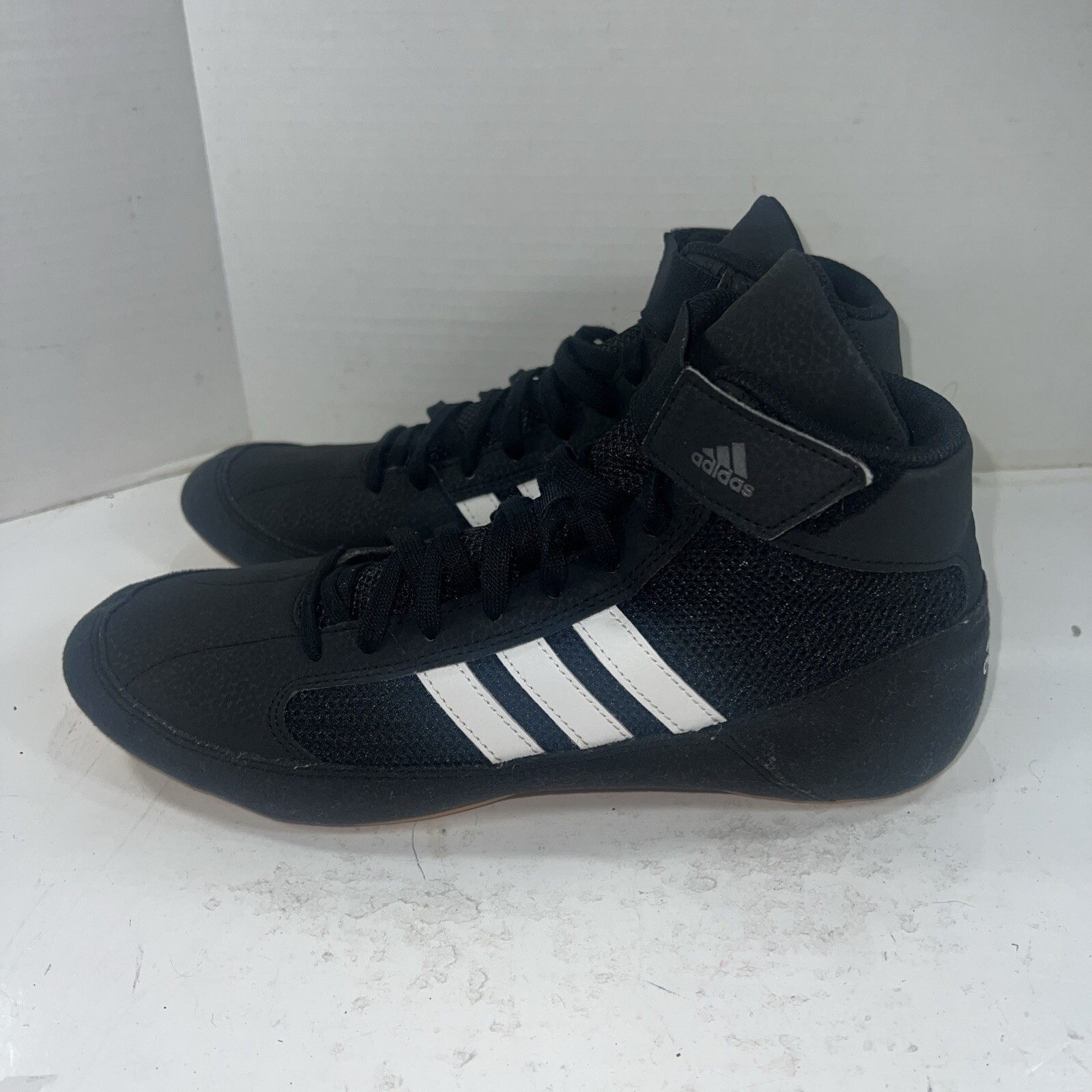 Adidas HVC 2 Wrestling Men Shoe MMA Boxing Black White Gum Sz 8