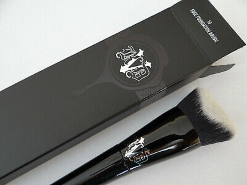 KAT VON D: Lock-It Edge Foundation #10 Brush - NIB - 100% Authentic $34 + Retail