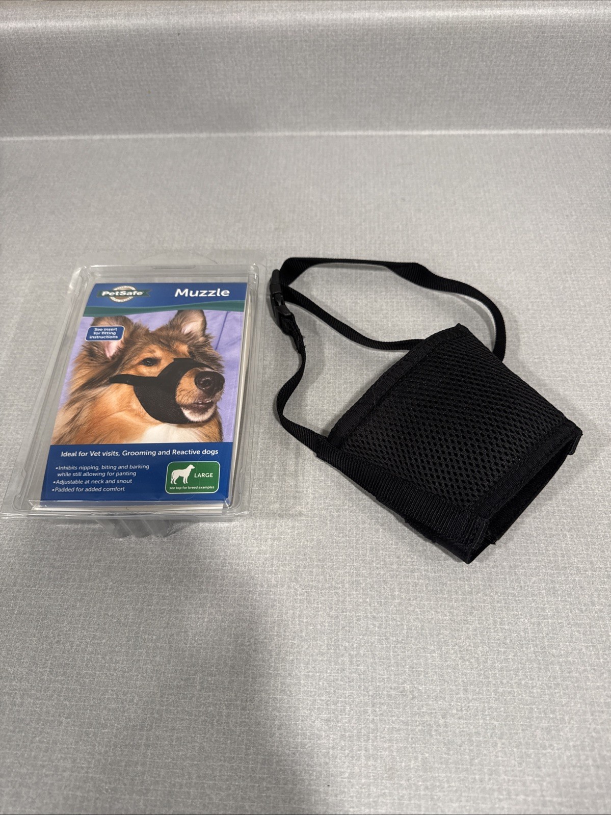 PetSafe Soft Nylon Large Dog Adjustable Muzzle for Grooming & Vet Visits NIB