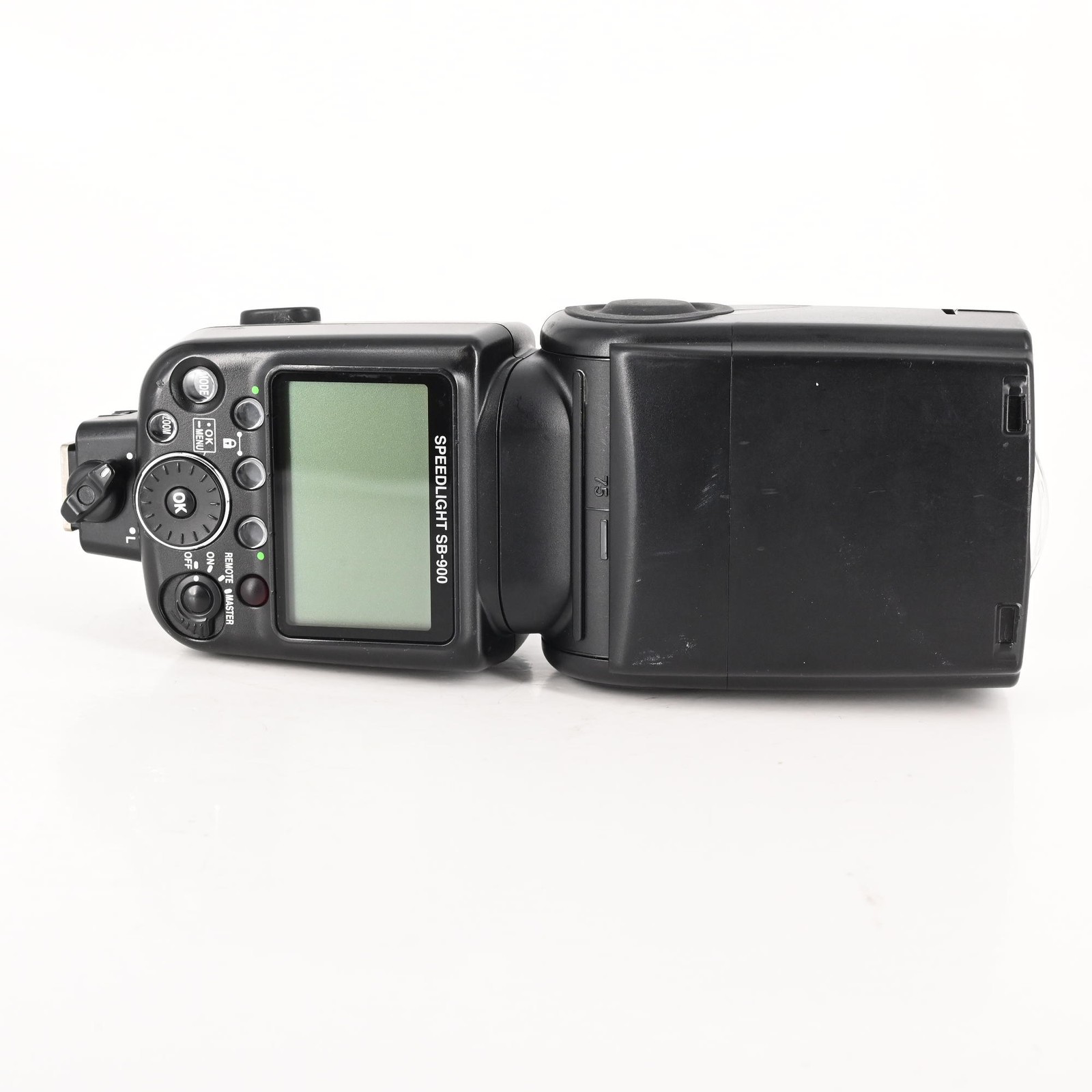 Nikon SB-900 Speedlight Flash SB900 #674