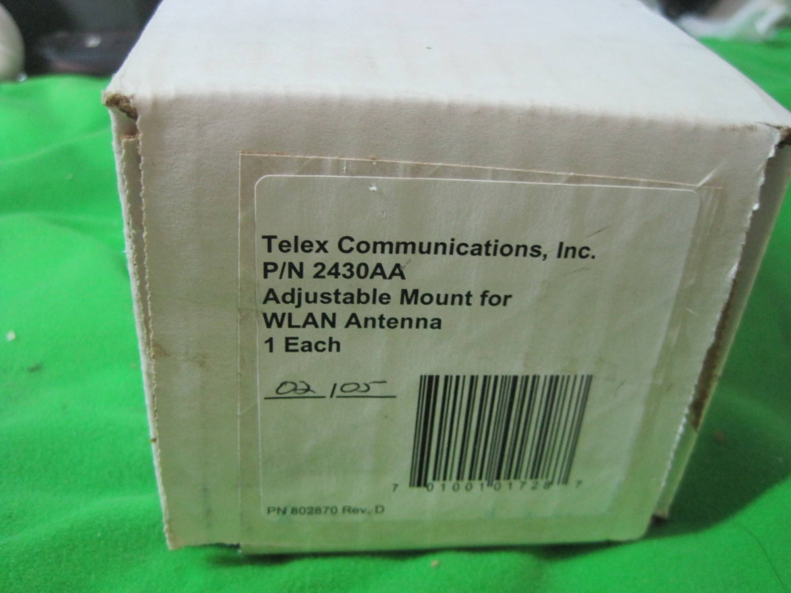 Telex Model 2430AA Adjustable Mount for 2.4 GHz WLAN Antenna AA836