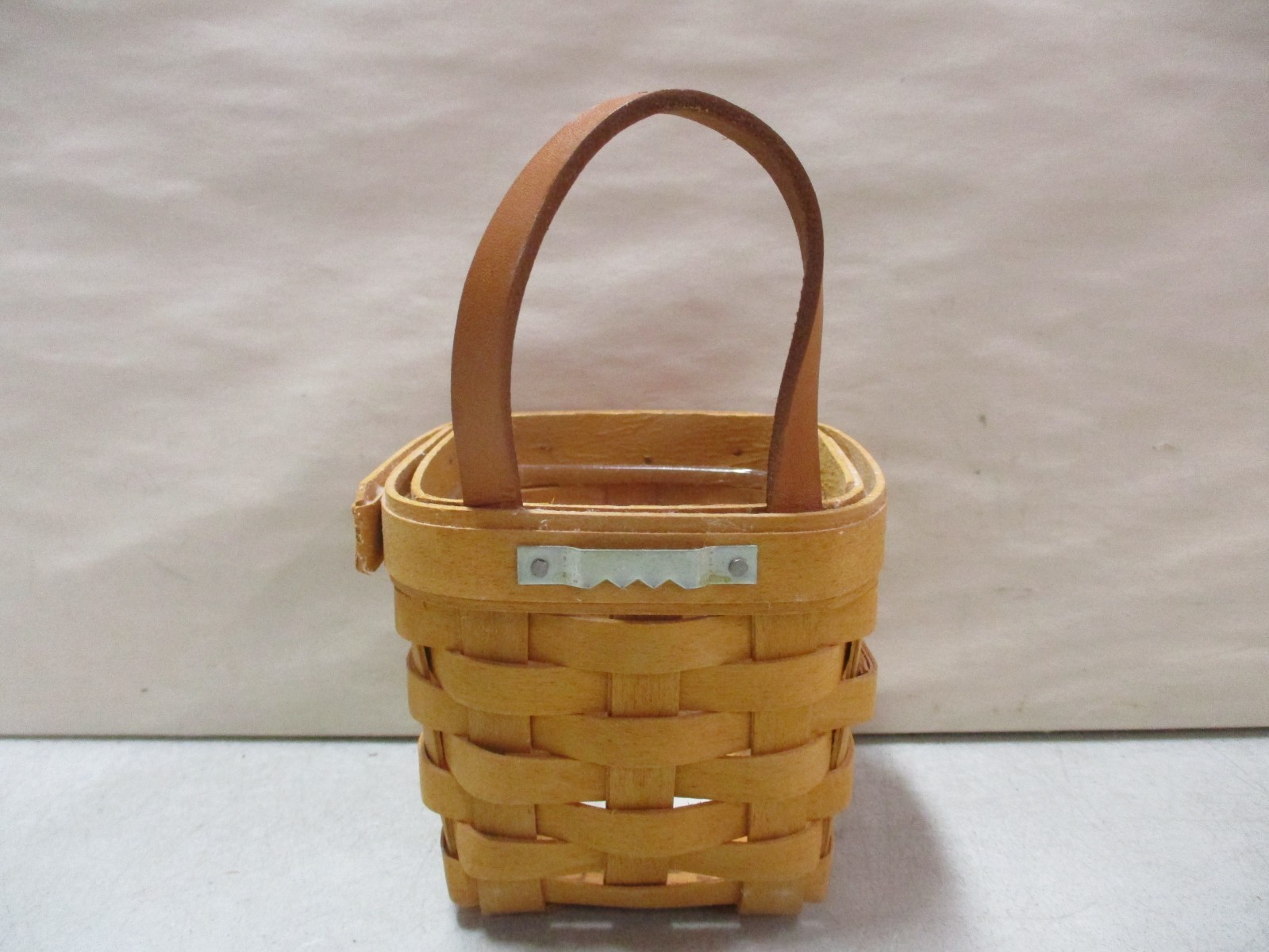 1996 Longaberger Chives Basket with Plastic Insert