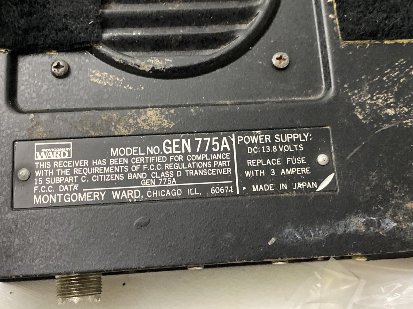 Rare Montgomery Ward 40 Channel CB Radio Model GEN775A Untested. V81
