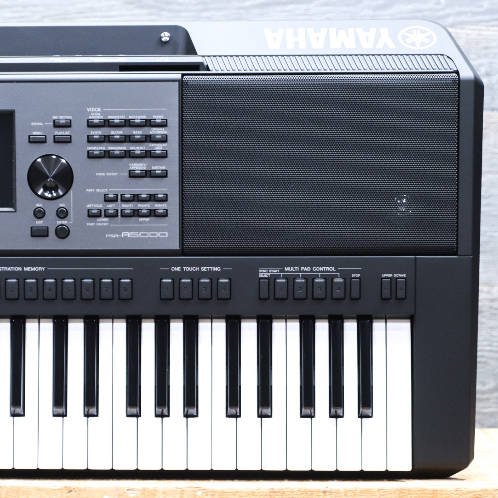 Yamaha PSR-A5000 Digital Workstation 61-Key Professional Arranger Keyboard w/Box