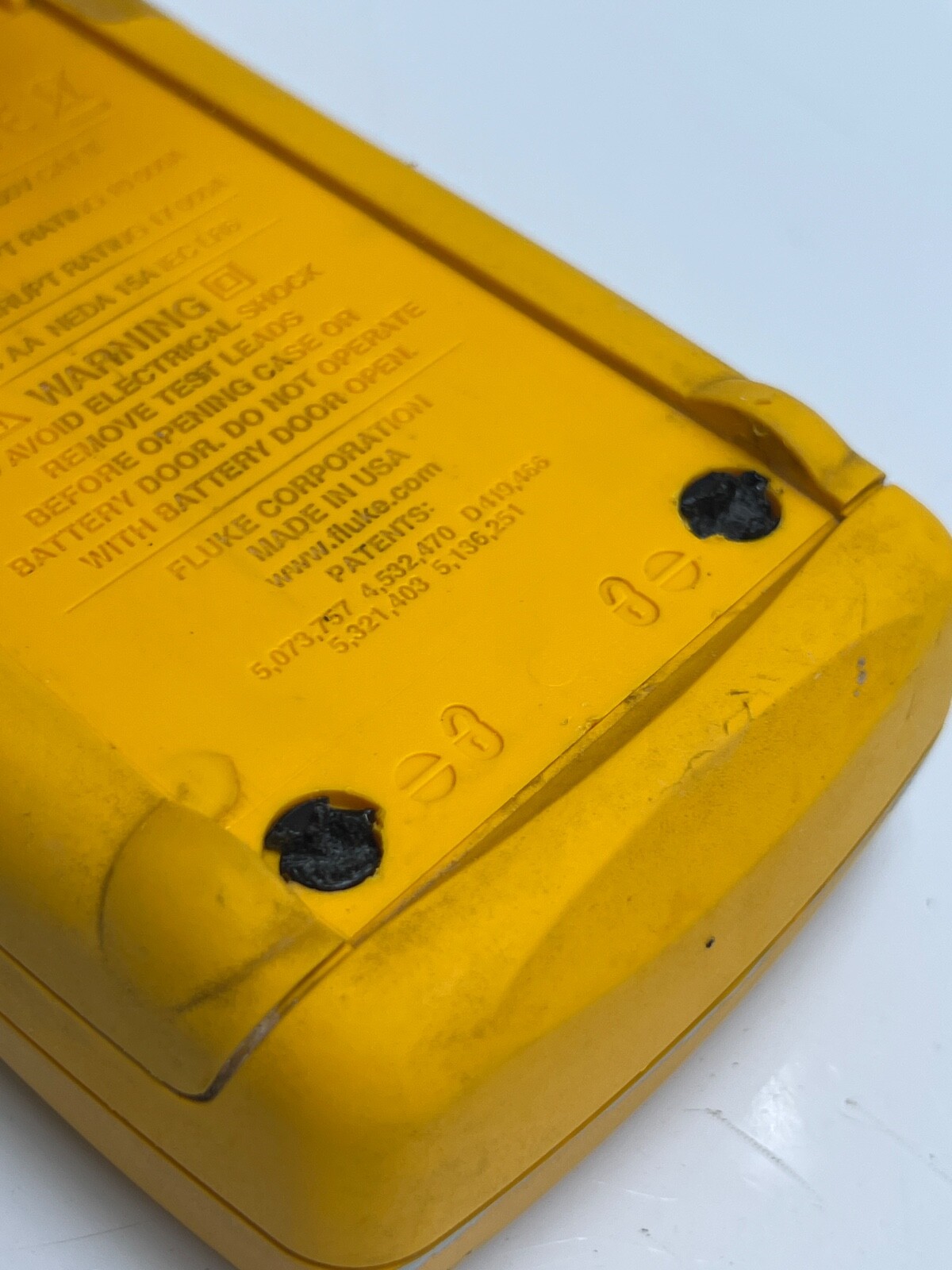 Fluke 725 Multifunction Process Calibrator (FOR PARTS)