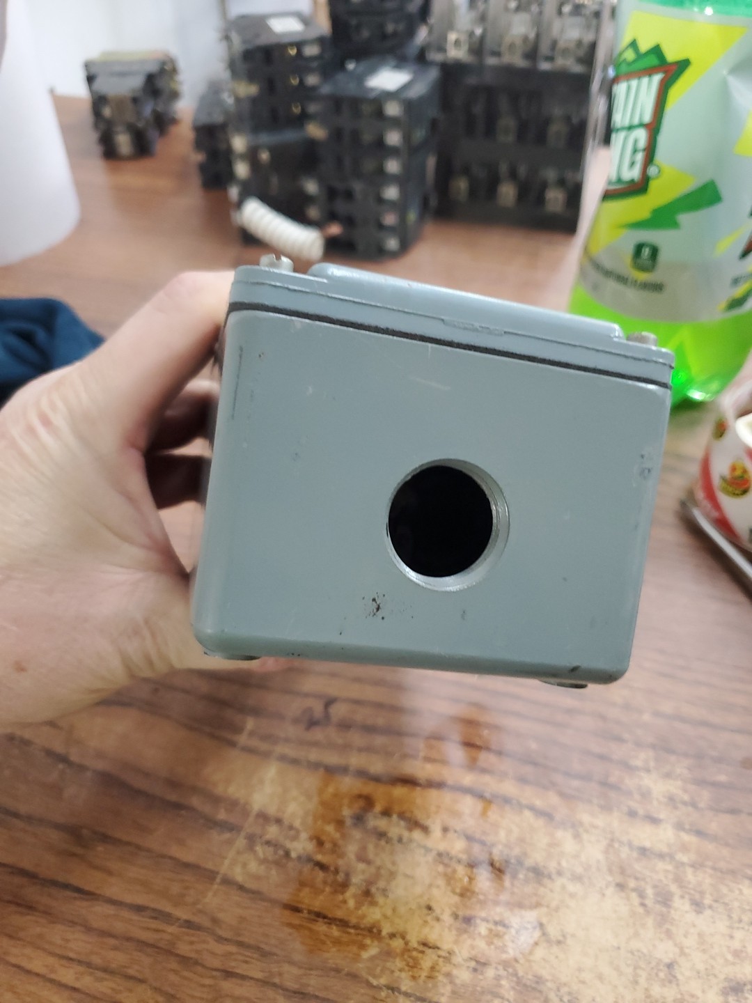 ALLEN BRADLEY BULLETIN 837 TEMPERATURE SWITCH (CT2)