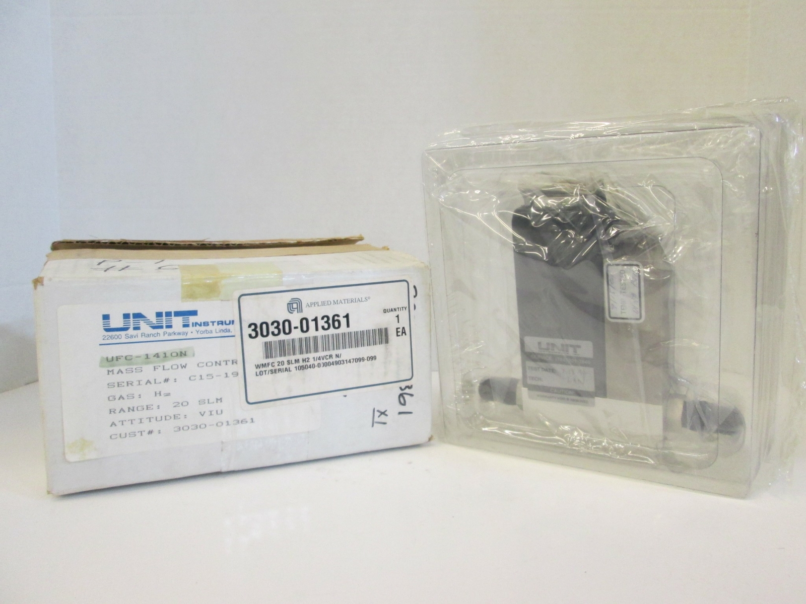 Unit UFC-1410N Mass Flow Controller, H2, 20 SLM,