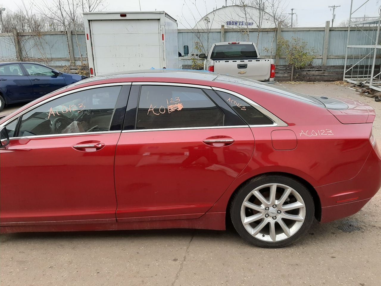 MKZ 2015 Air Shutter 868240