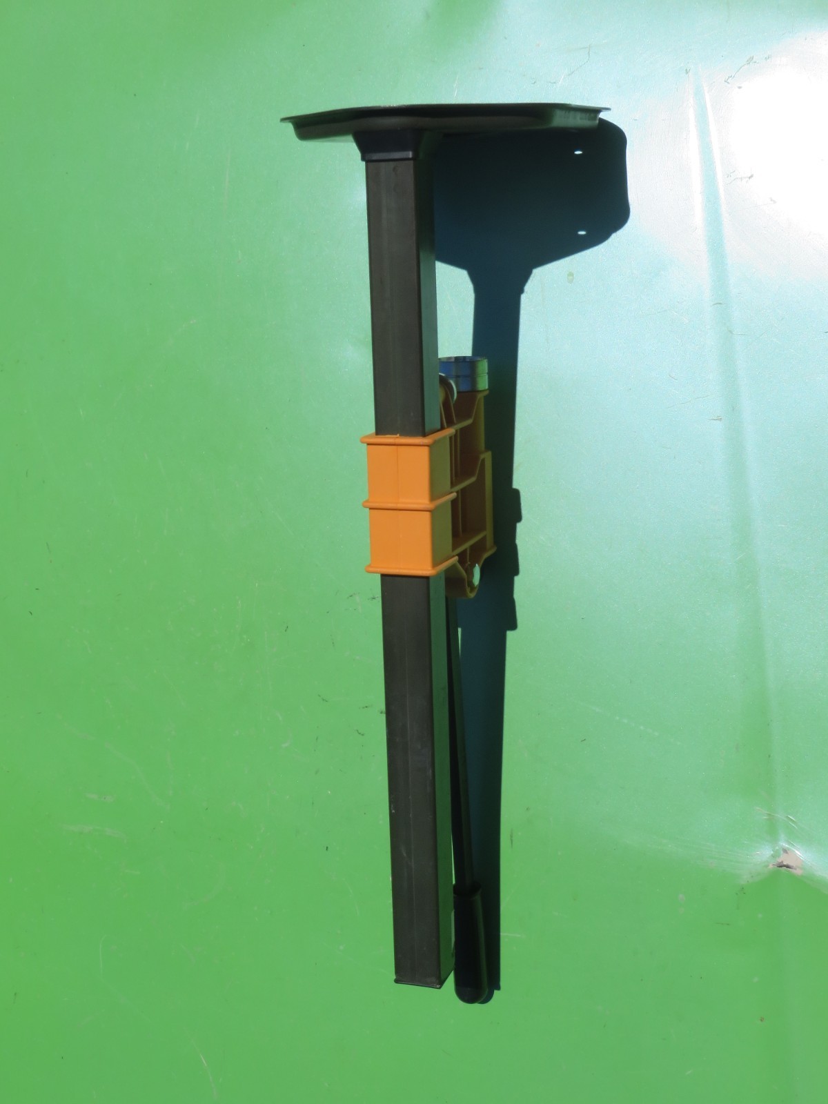 BREWCRAFT USA WINE BOTTLE CORKER PRESS CAPPER BLACK & ORANGE