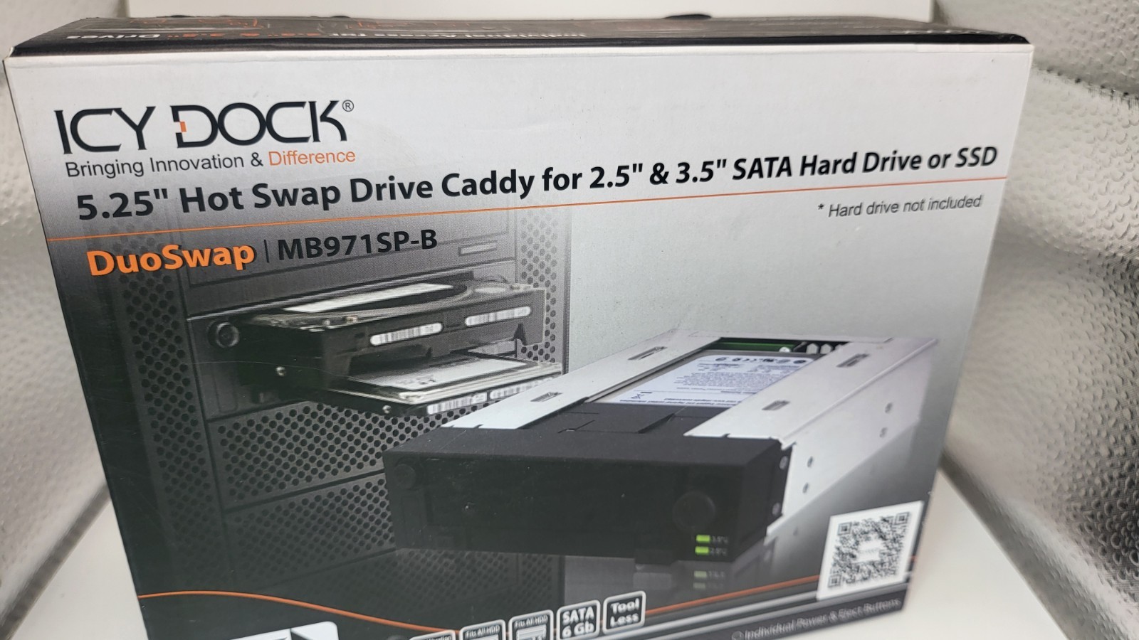 Icy Dock MB971SP-B | 5.25 Inch Hot Swap Drive Caddy / Docking for 2.5 Inch & 3.5