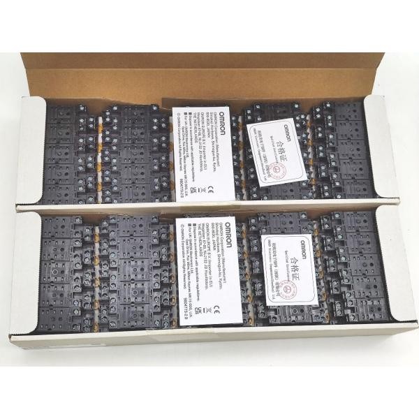 Lot of 100pcs OMRON PYFZ-08-E Japan Free Shipping [New/Unused]