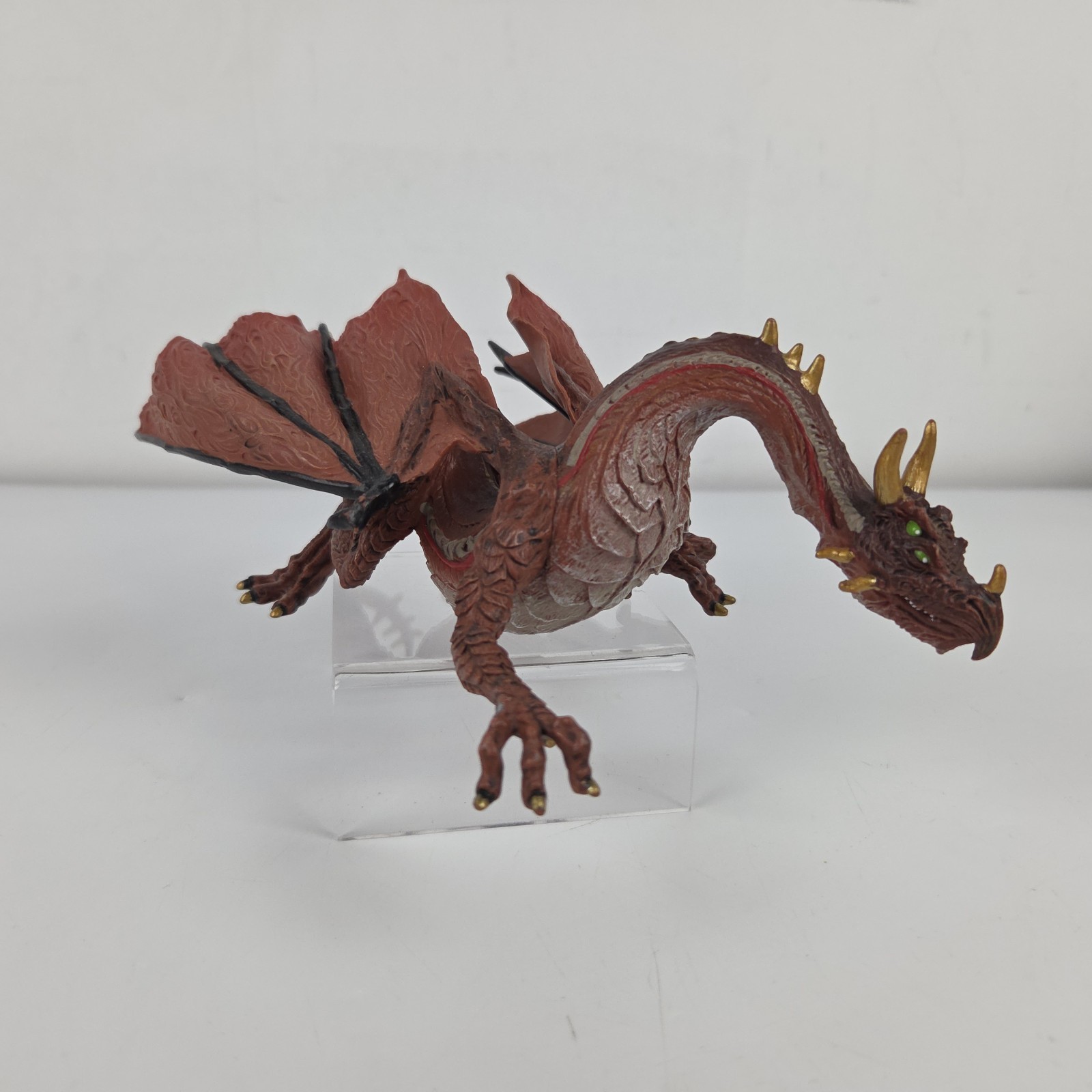 Red Mountain Dragon Action Figure Fantasy, 2008 Safari Ltd. 9" Vinyl Plastic