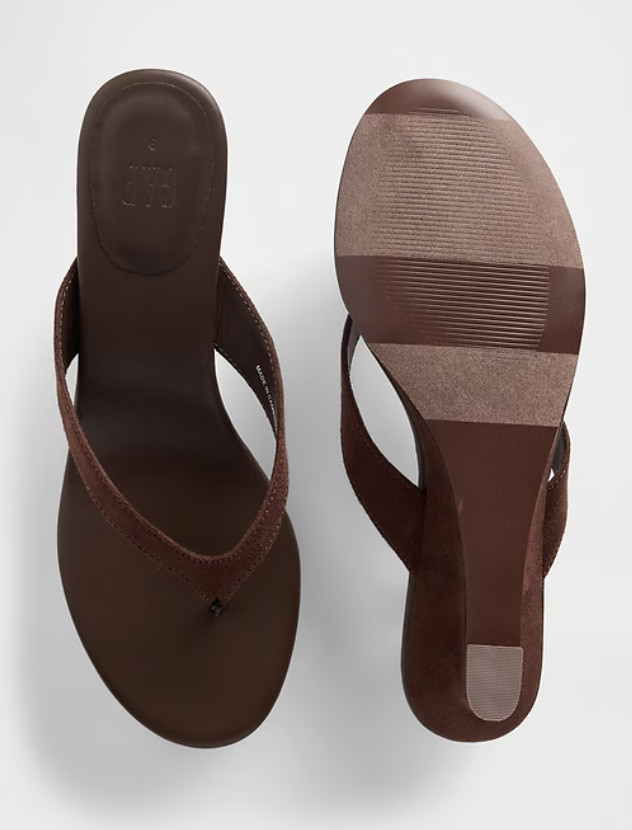 GAP Vegan Leather Wedge Thong Sandals, Chocolate Cake Brown