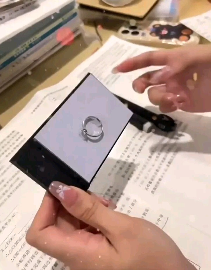 Magic Trick Flick Pad "Draw It, It Appears" Instant Change Gimmick T15