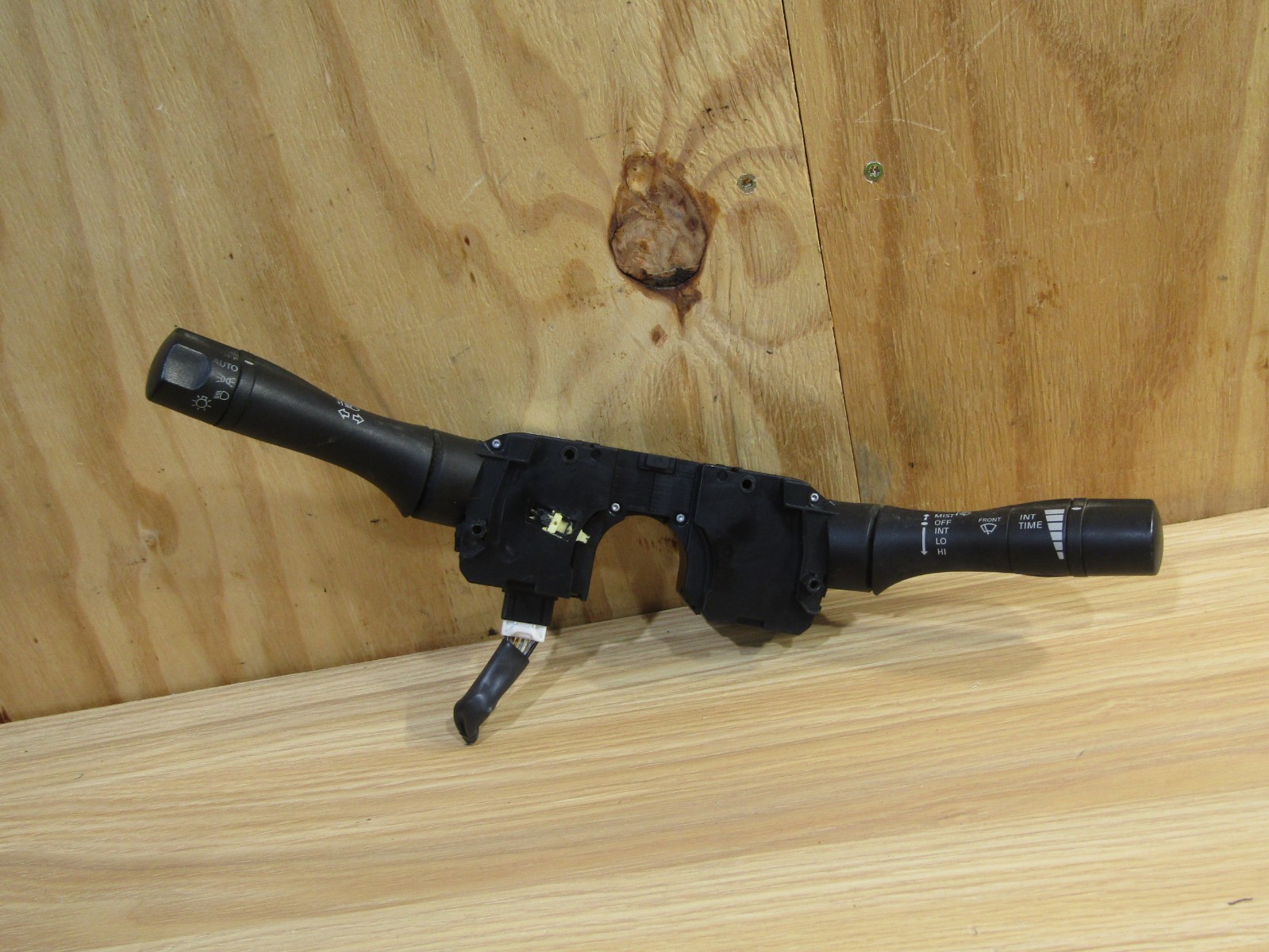 2013-2019 Nissan Sentra OEM wiper, headlight, turn signal switch 14 15 16 17 18