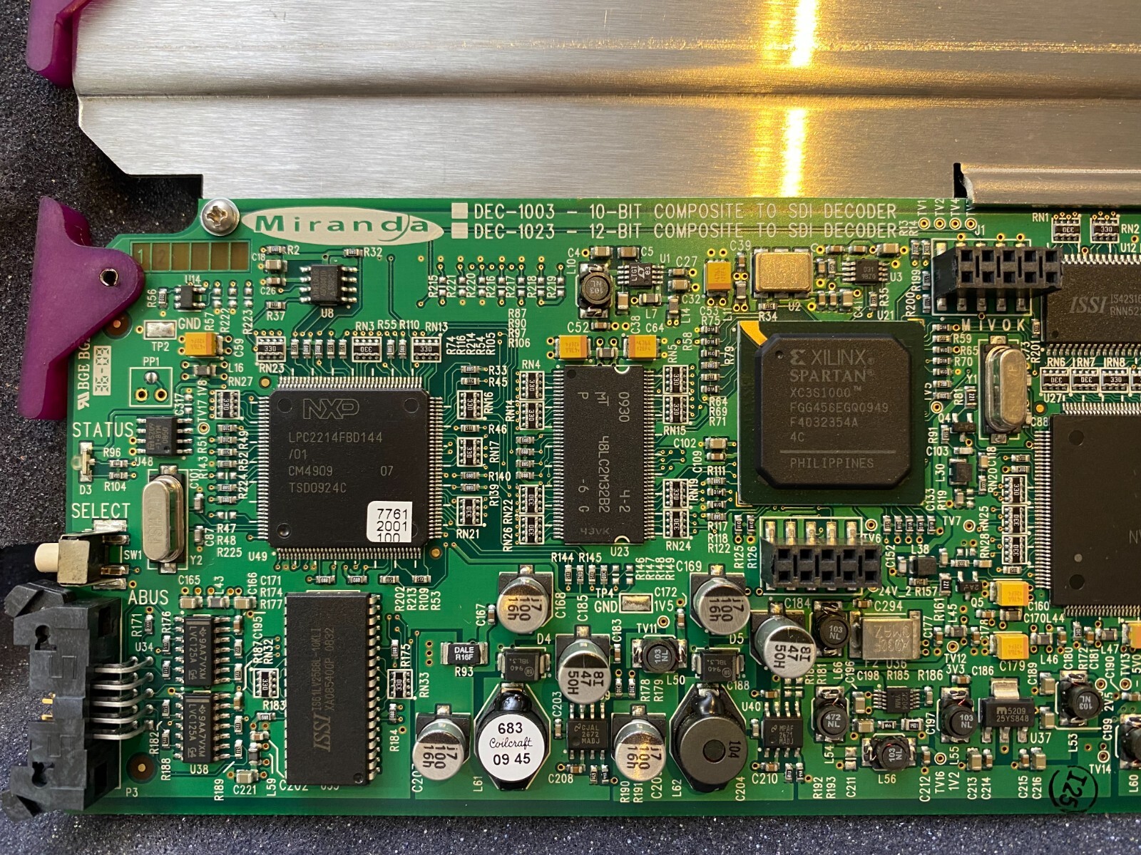 Miranda DEC-1023 12-bit composite to SDI decoder