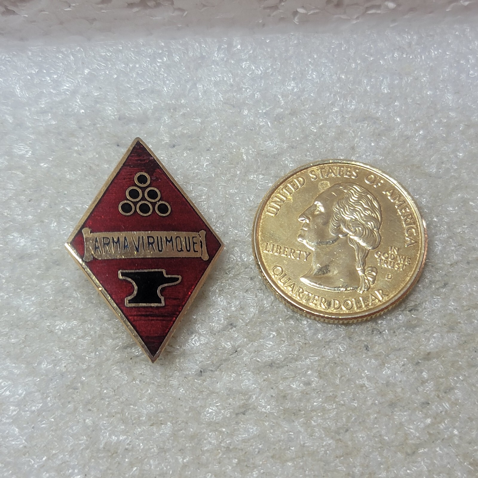 Authentic US Army Ordnance Replacement Training Ctr DUI Arma Virumque Pin NHM