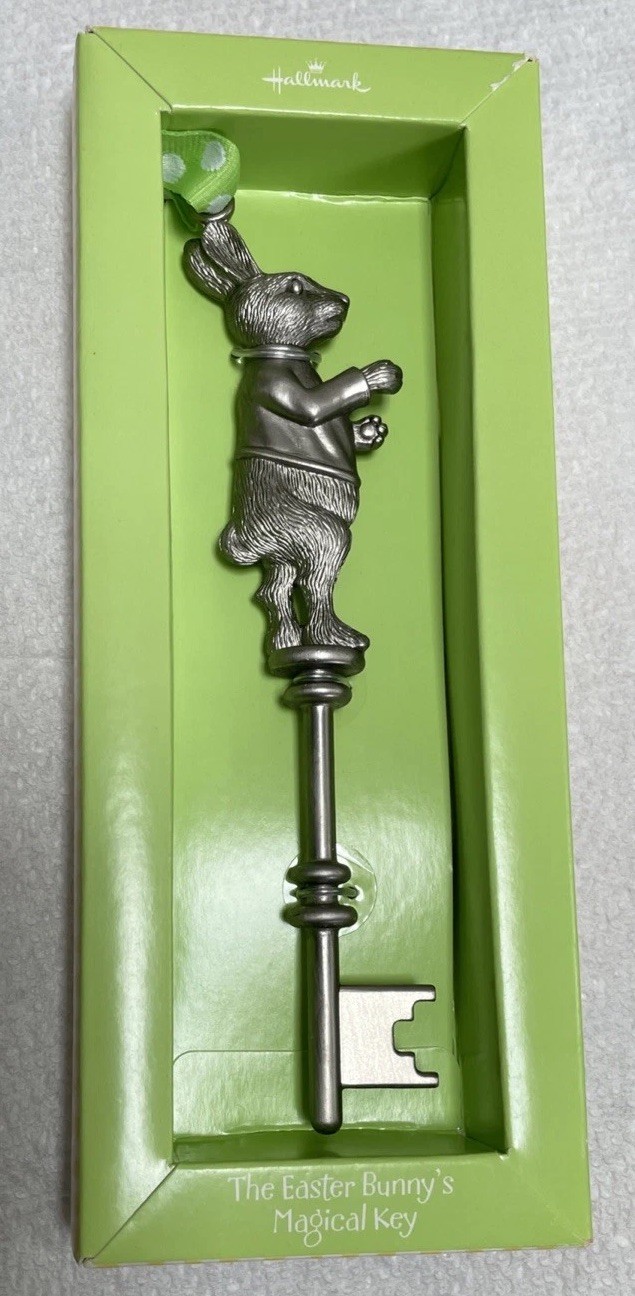 “THE EASTER BUNNY’S MAGICAL KEY” HALLMARK-NIP