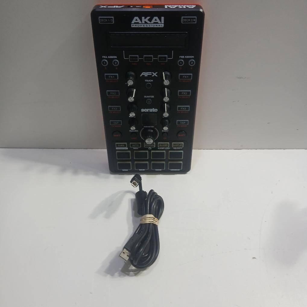 AKAI SERATO (P11036313)