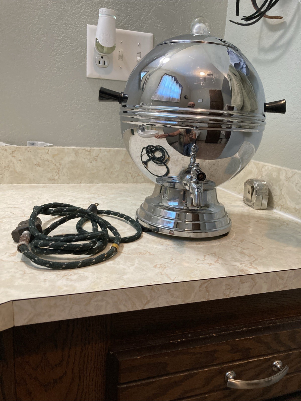 Vtg La Belle Silver Co. Chrome Ball Shape Electric Coffee Pot Urn 1955A Working