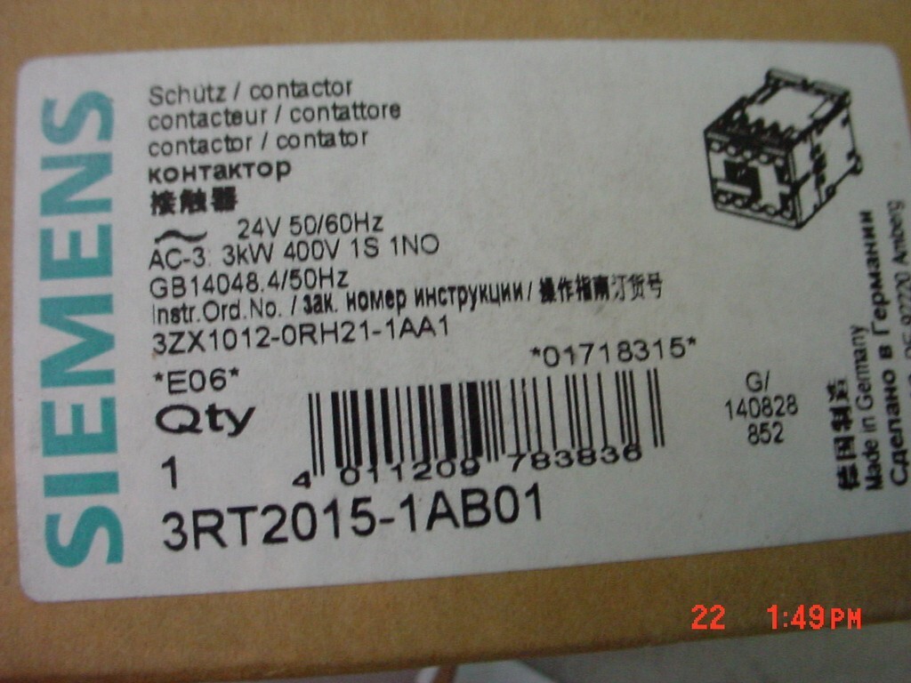SIEMENS Contactor 3RT2015-1AB01 New in Box