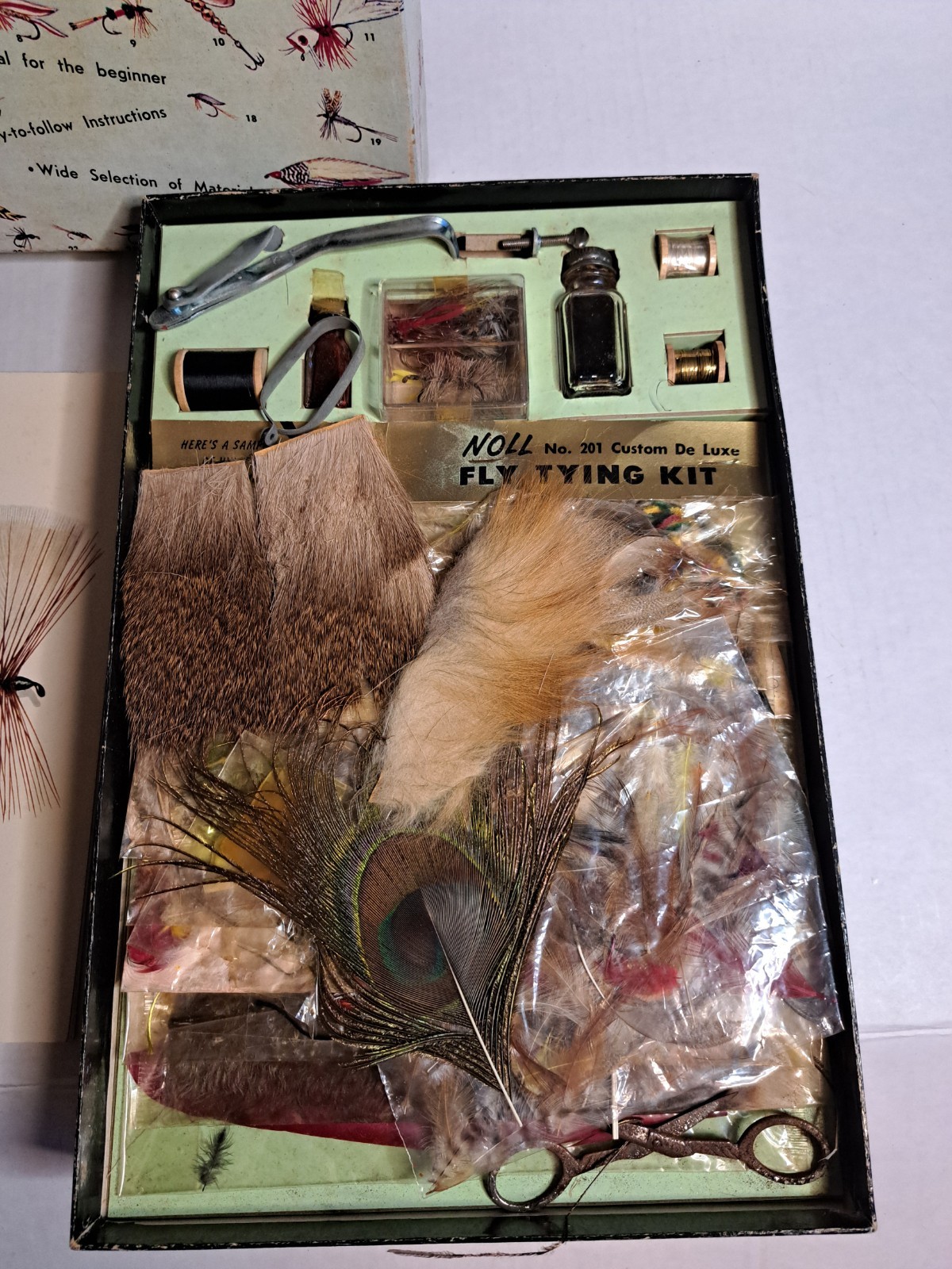 Vintage Noll No. 201 Custom De Luxe Fly Tying Kit w/ Trout Flies Book + Extras A