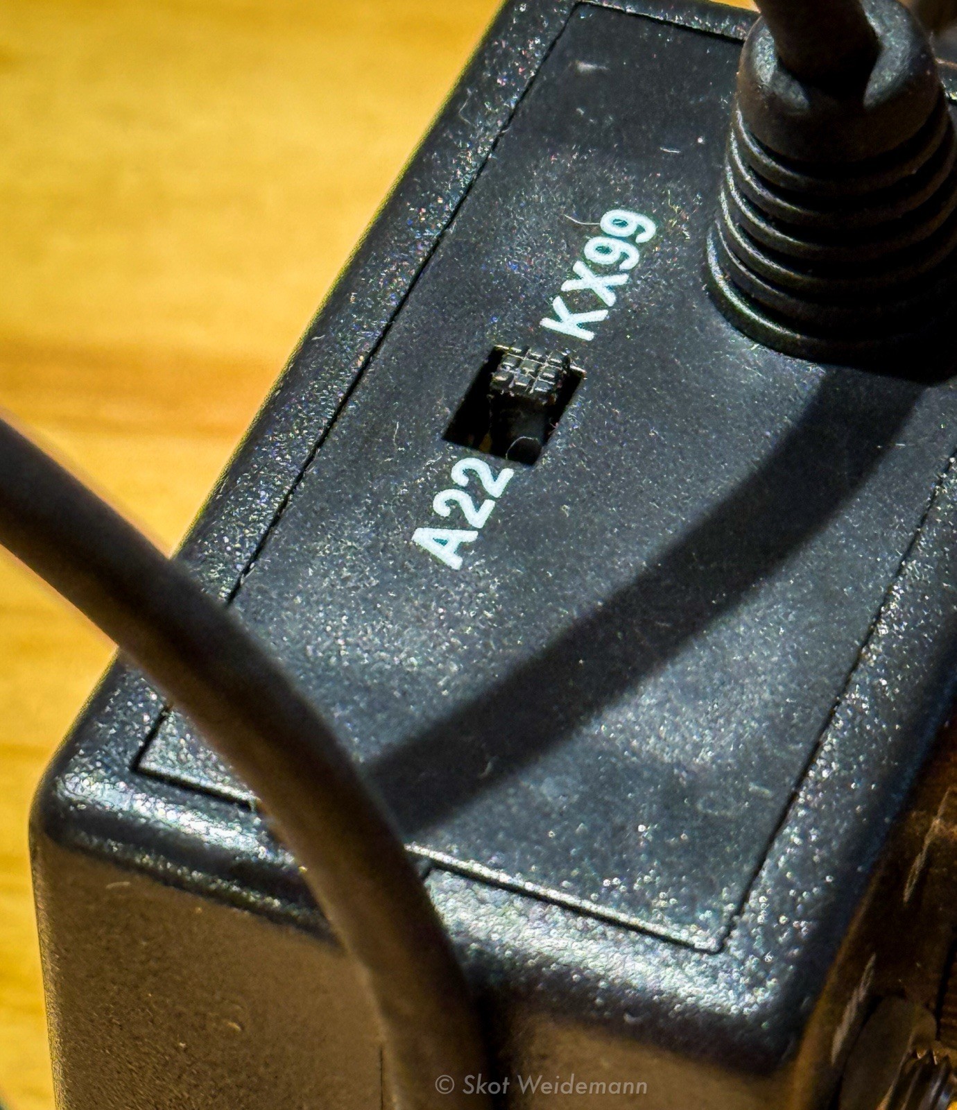 Pilot PA2001K 2 Place Portable Intercom, PTT ICOM A4, A22 or Bendix-King KX99
