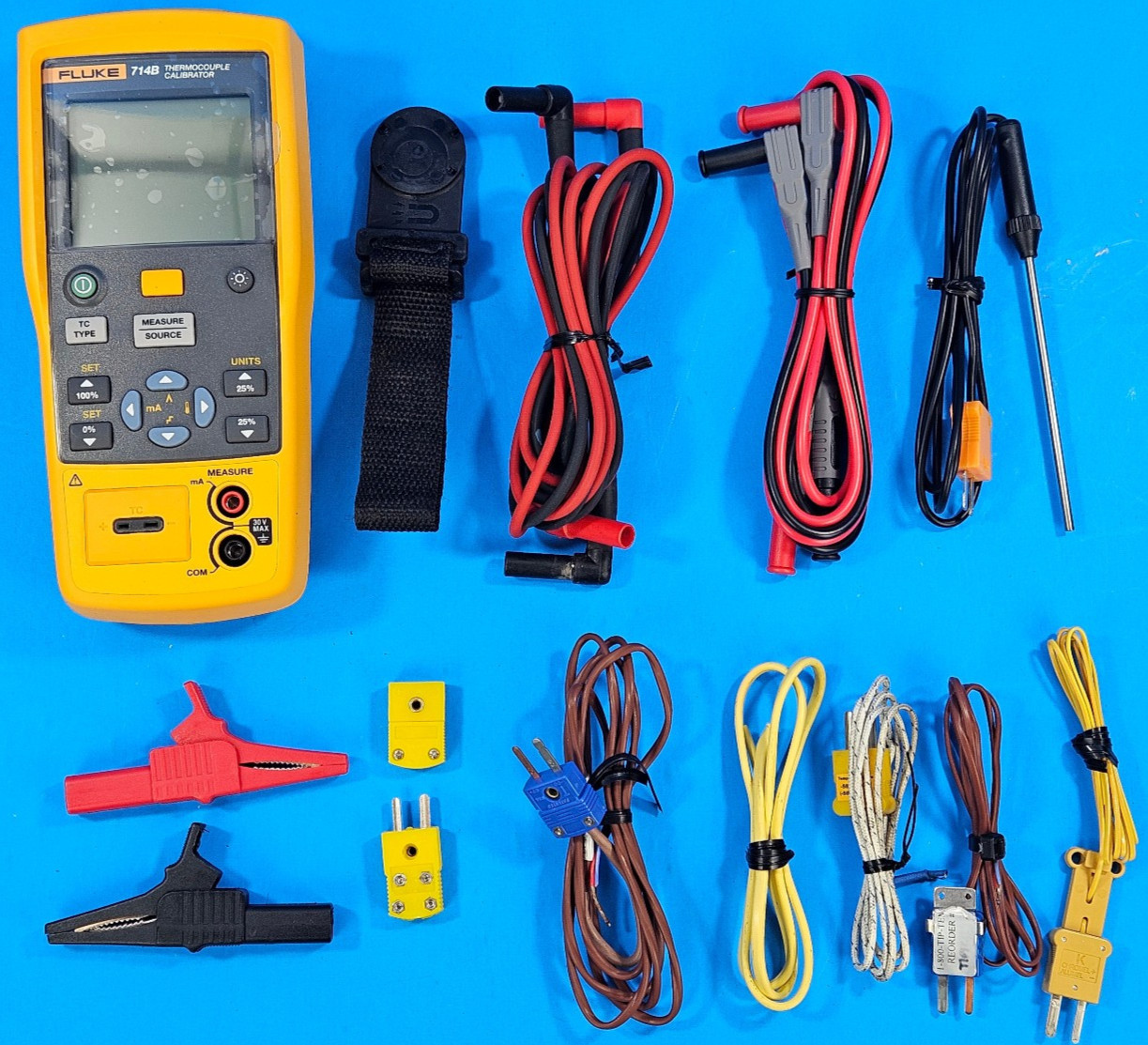 Fluke 714B Thermocouple Industrial Process Calibrator Meter Multimeter