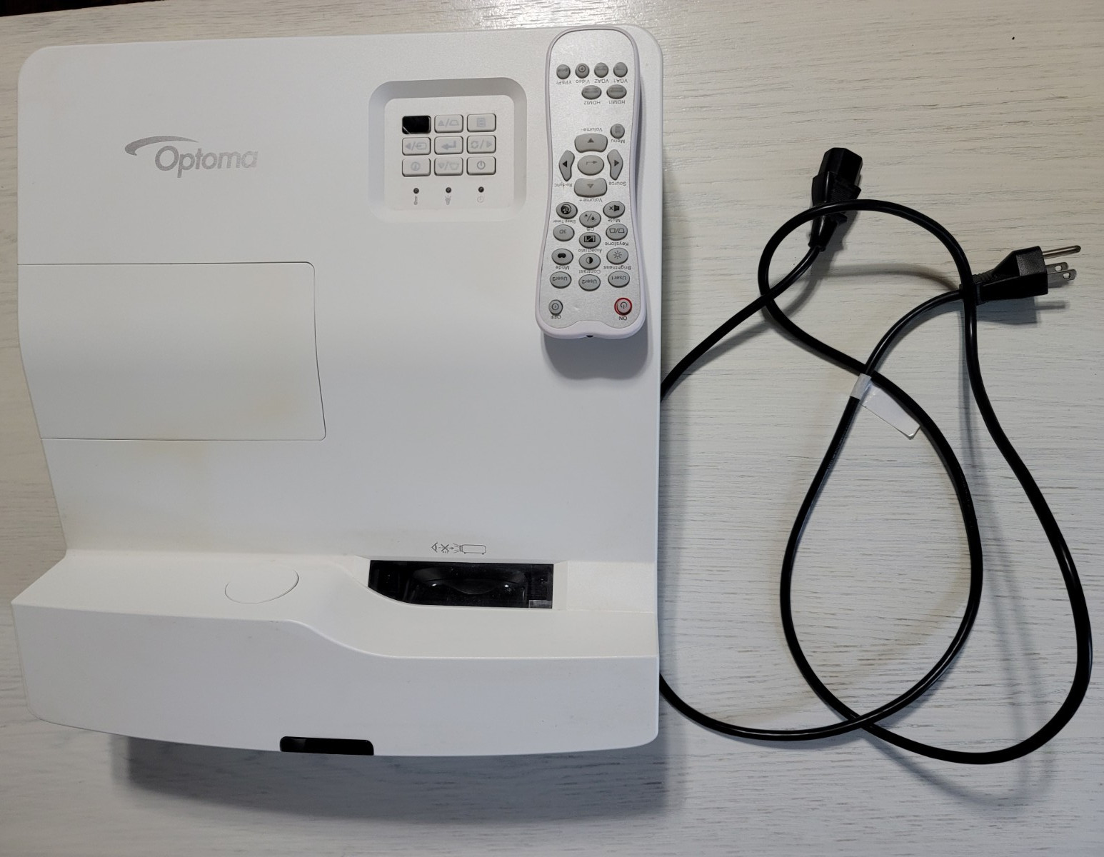 Optoma GT5600 Short Throw Projector w/ Remote