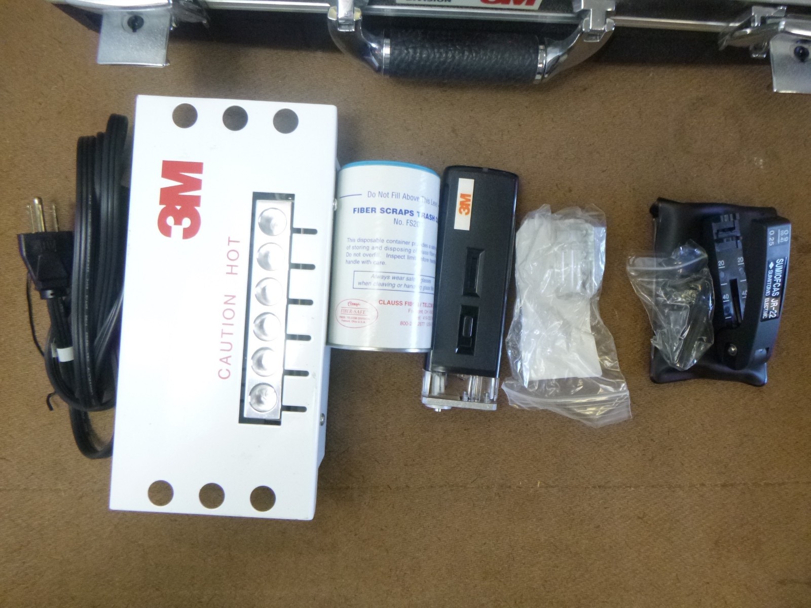 3M 6355 Universal Hot Melt Kit Bundle 80-6109-8 with Case