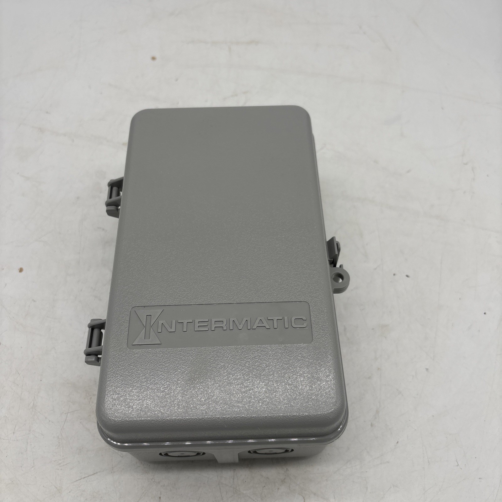 Intermatic T8805P101C 1/2 HP IndoorOutdoor Irrigation/Sprinkler Timer