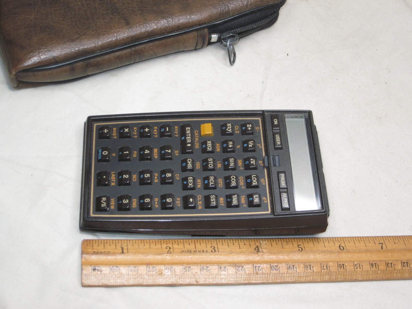untested vintage HEWLETT PACKARD 41CV Calculator HP w/ soft case