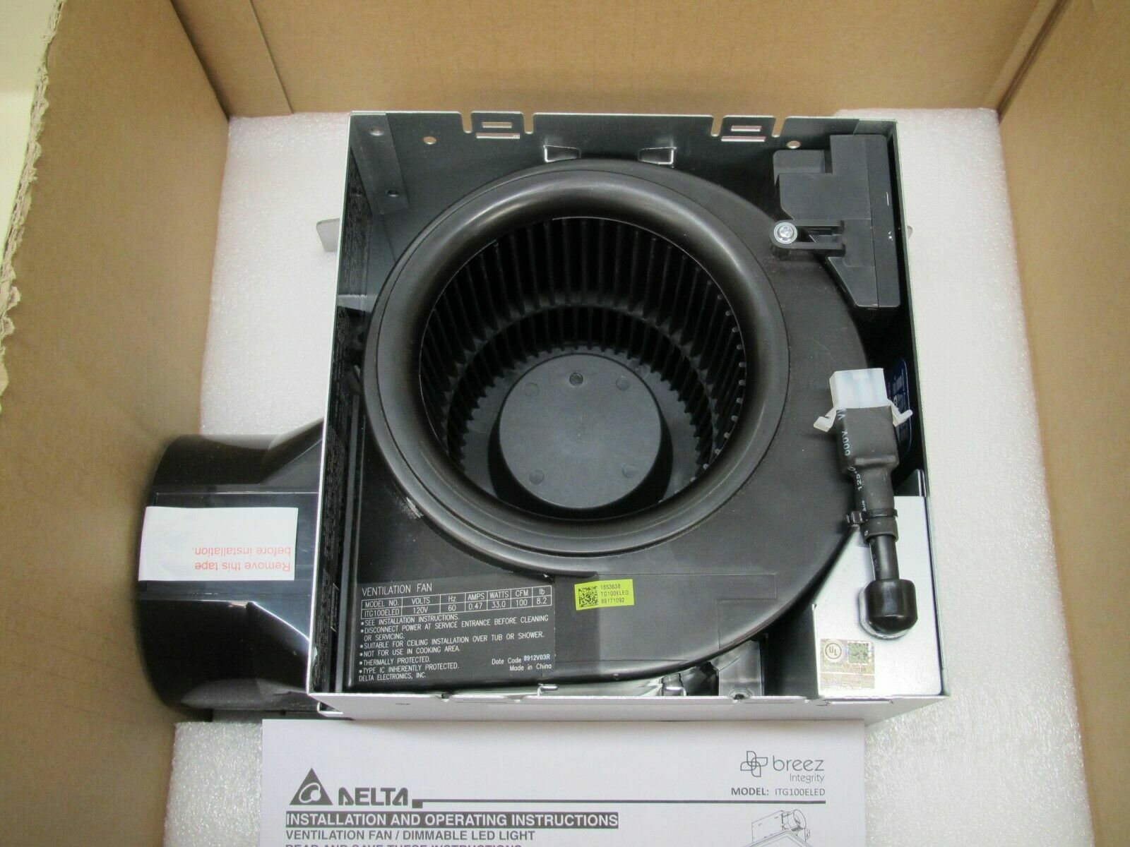 Delta BreezIntegrity 100 CFM Exhaust Bath Fan/Edge-lit Dimmable LED Ligh