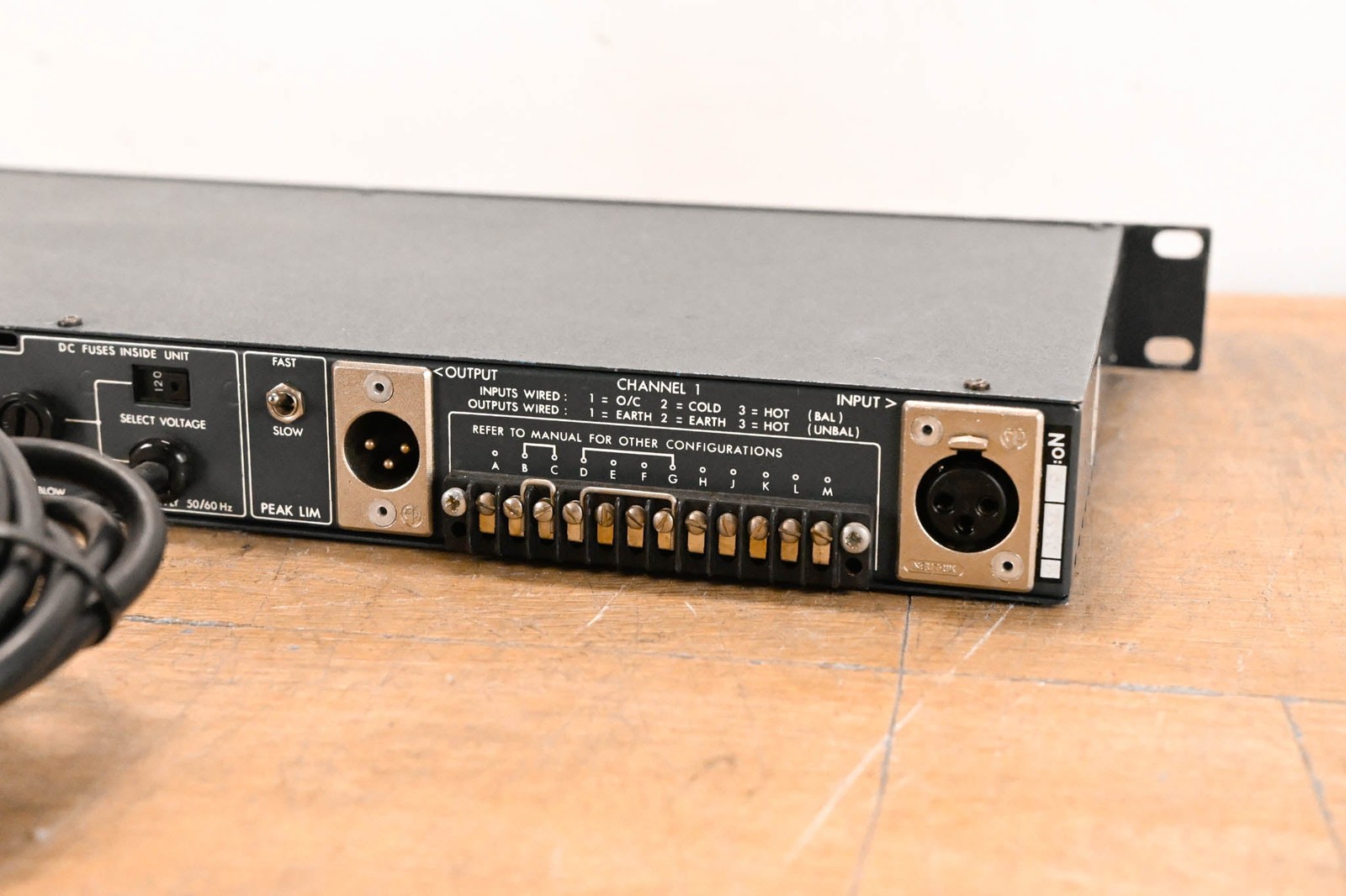 BSS DPR-402 Two-Channel Compressor/Limiter/De-Esser CG01XQY