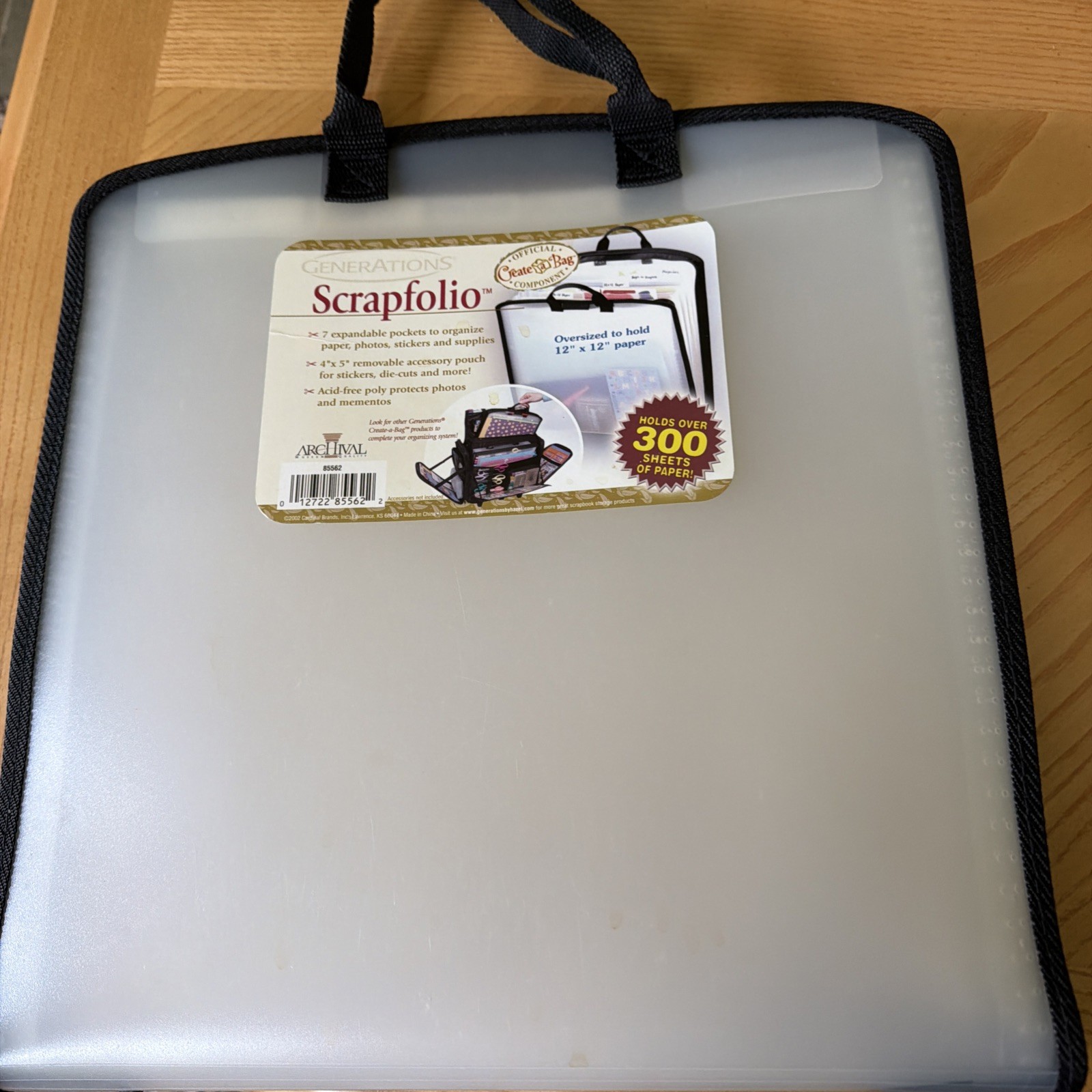 Generations Scrapfolio Scrapbook Paper Organizer 7 Pockets Hold 300 12X12 Sheets
