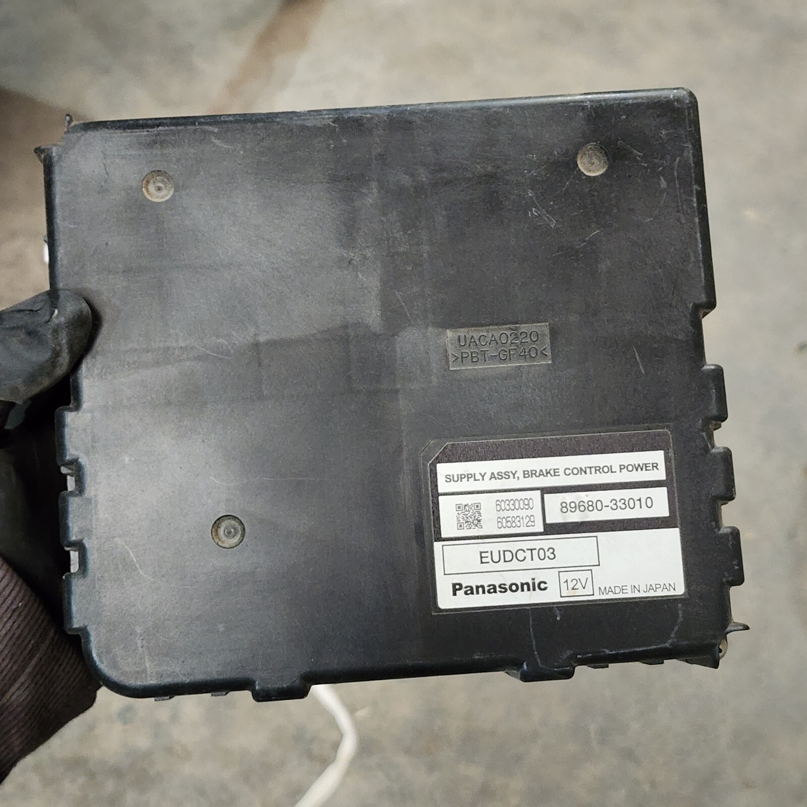2007-2011 Toyota Camry  Brake Control Power Supply EUDCT03 Assy 89680-33010 OEM