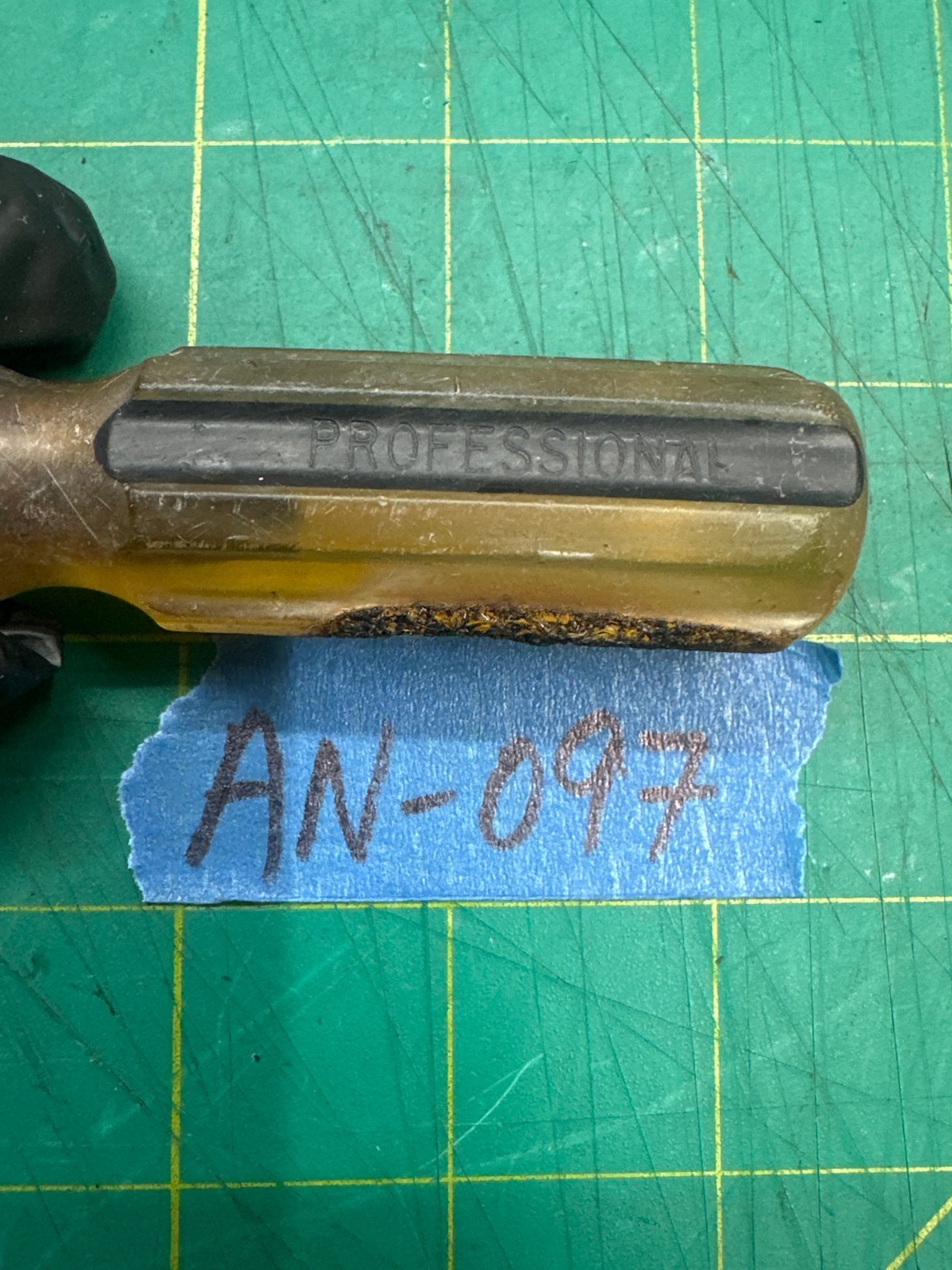 Vintage 7" Long Professional Phillips Head Screwdriver Yellow & Black Handle