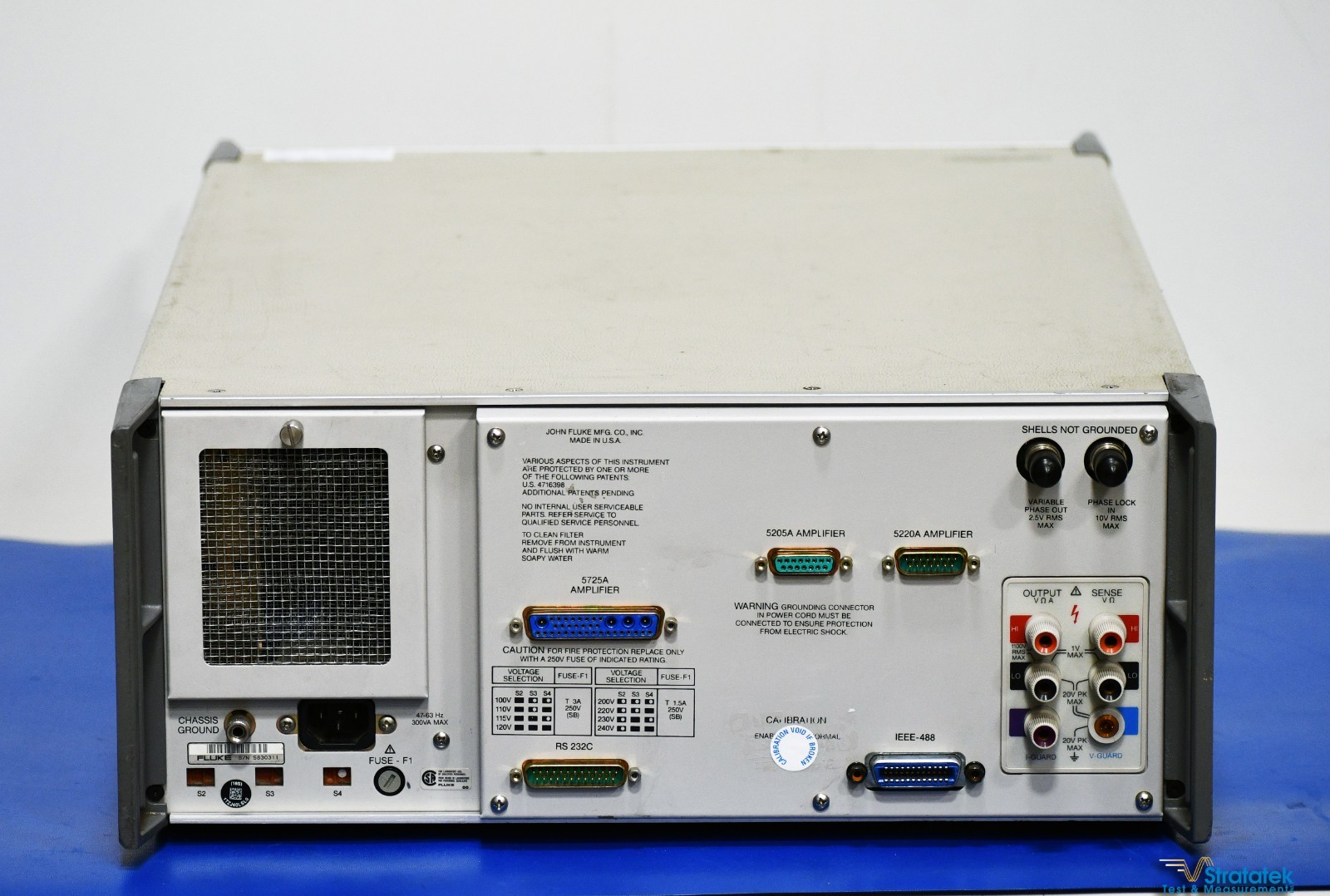 Fluke 5700A Multifunction Calibrator 5700A-03 Option ISO 17025 Calibrated