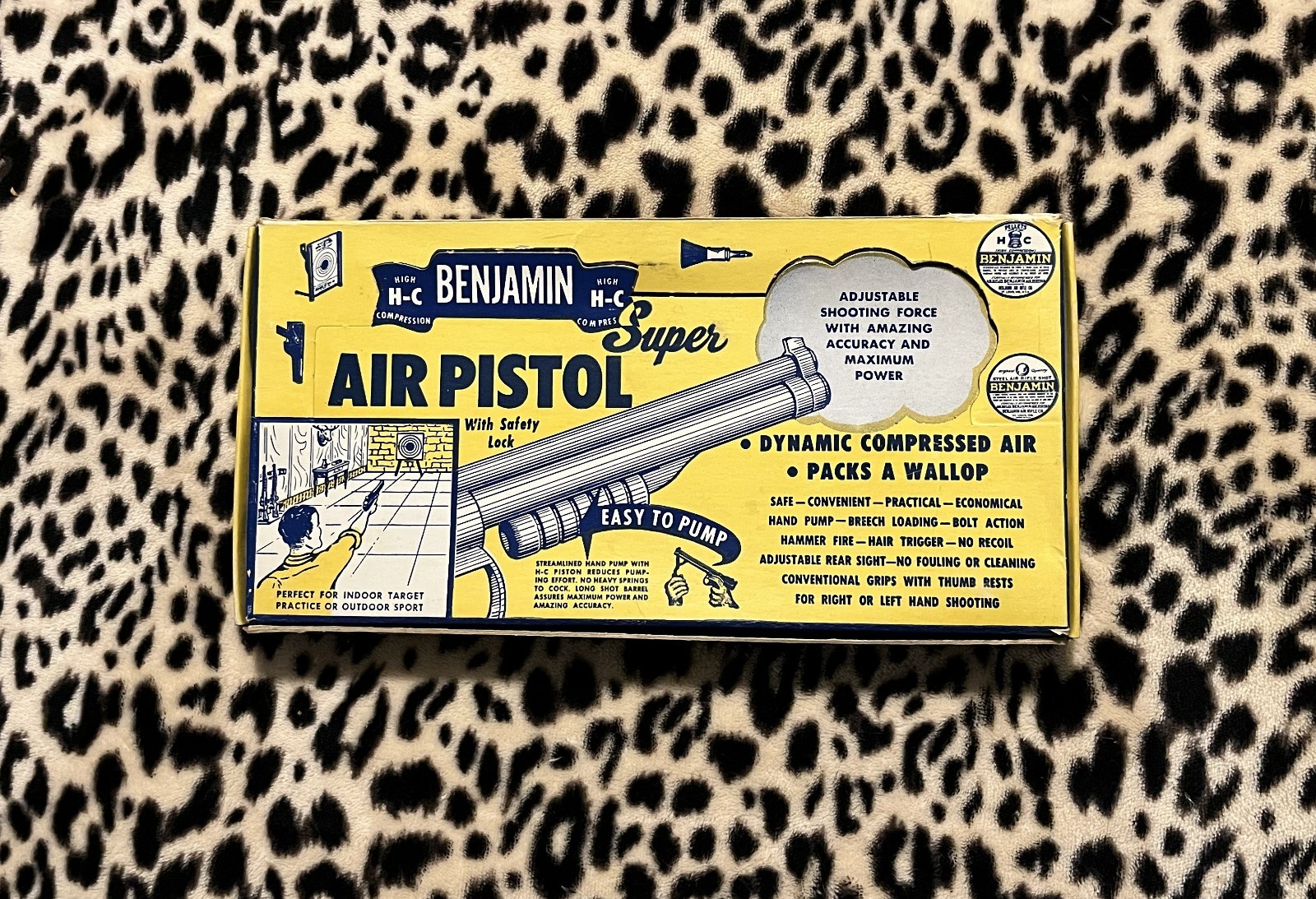 BENJAMIN 132 AIR PISTOL .22 cal **NICE COLLECTIBLE PIECE** Original Box / Papers