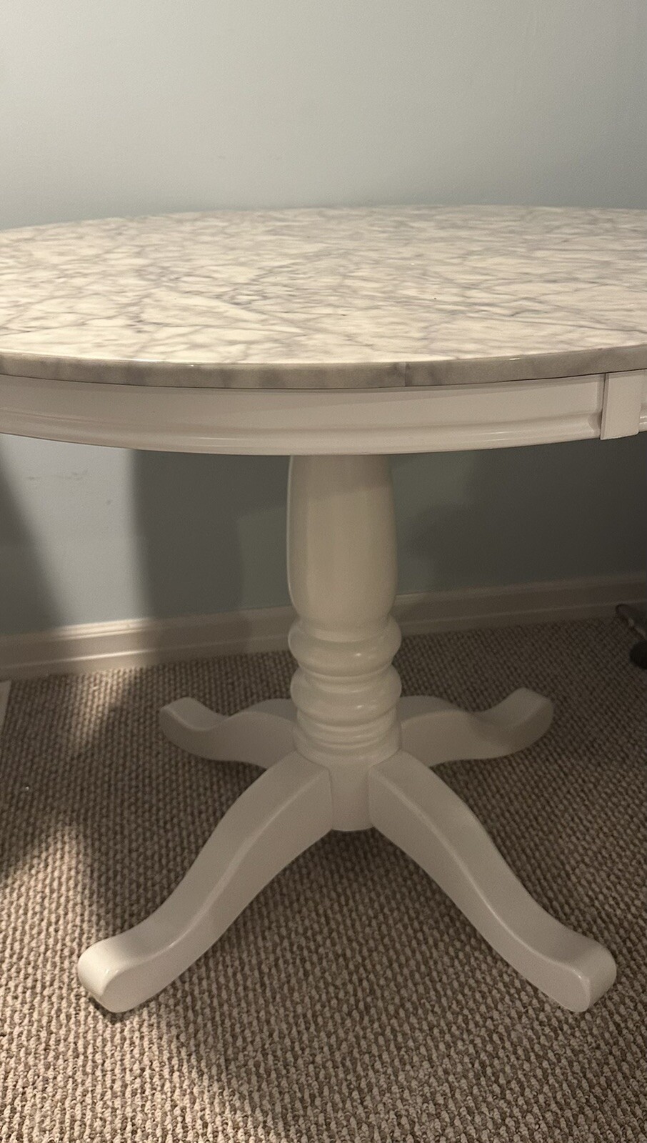Dining Room Round Table and 4 Parsons Chairs Set