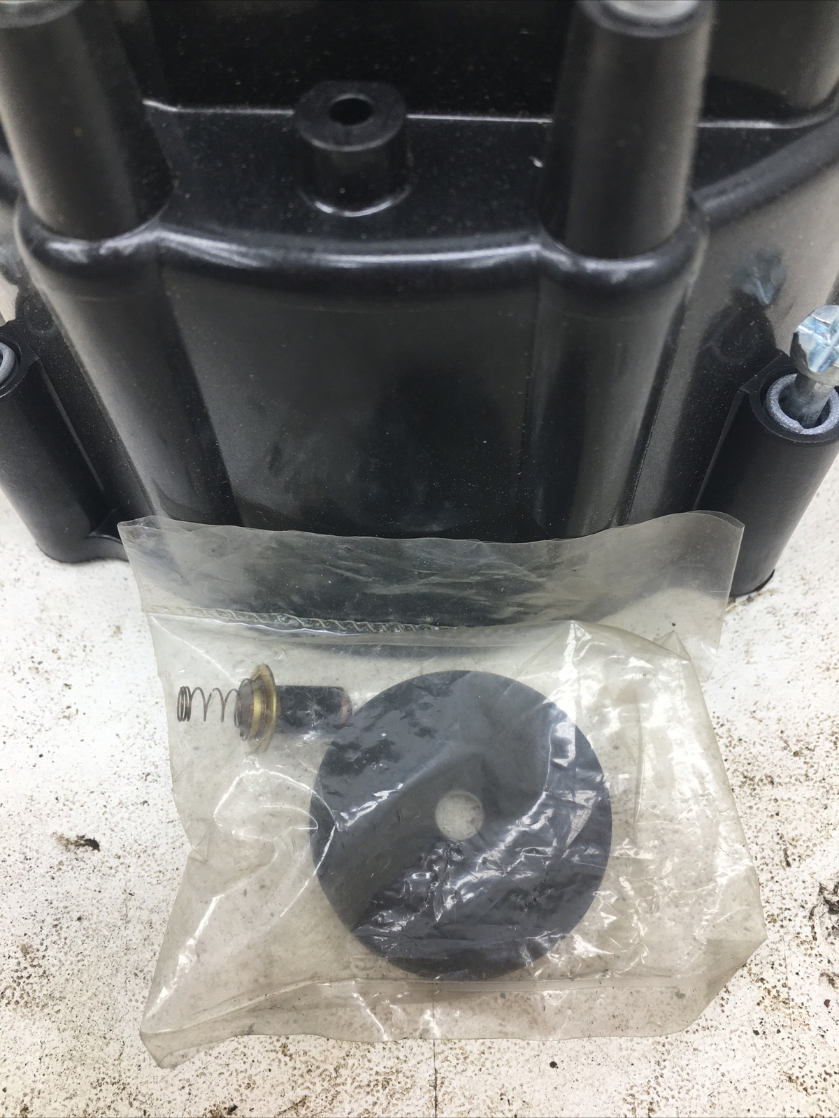 Wells Certified Performance Distributor Cap DR906 (New Old Stock)