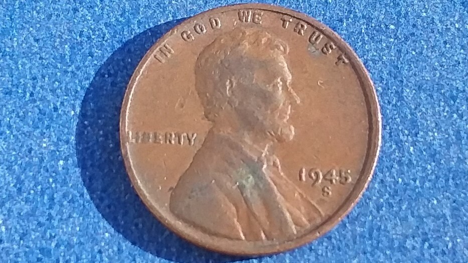 1945-S Circulated Lincoln Wheat Cent, Ships Free.
