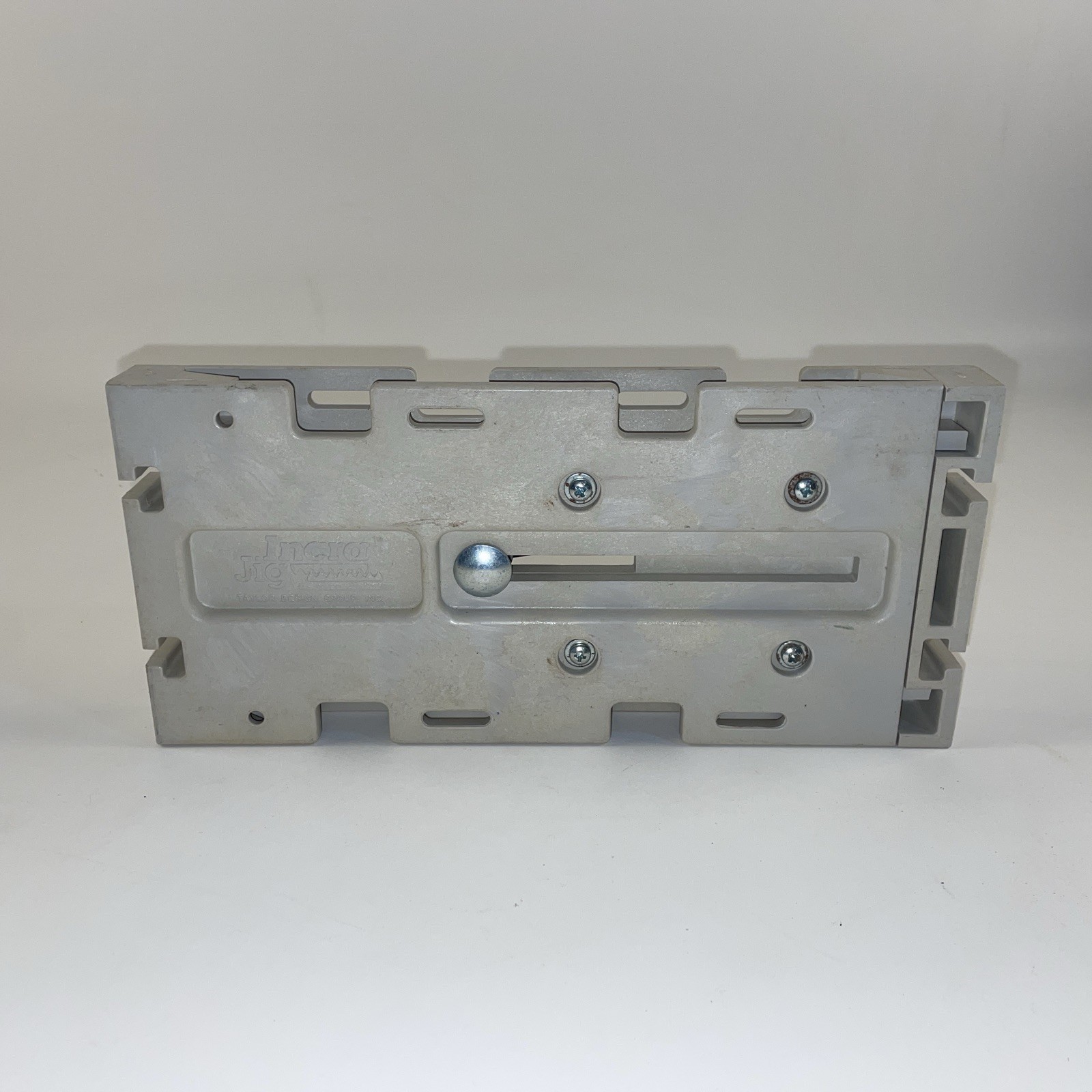 Incra Jig Universal Precision Positioning Jig.