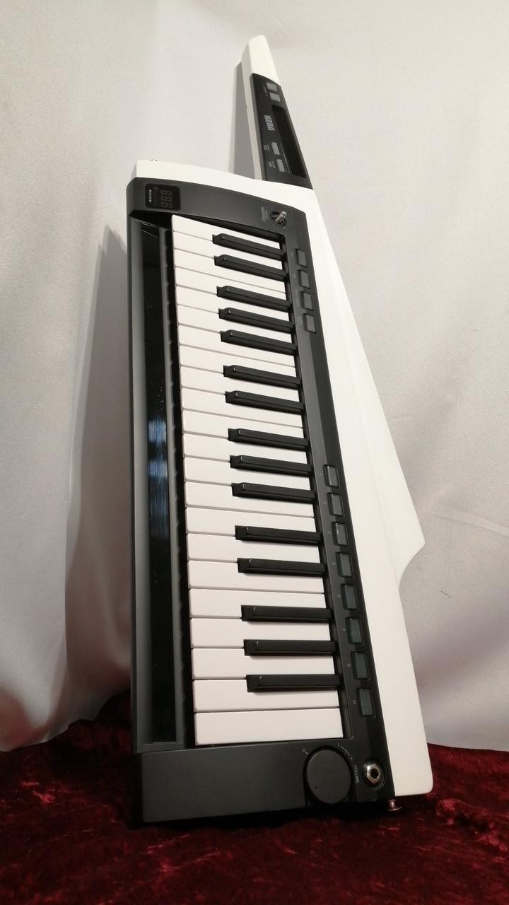 Korg RK-100S 2 Gloss White Keytar Synth 37-Key Shoulder Keyboard MIDI Controller